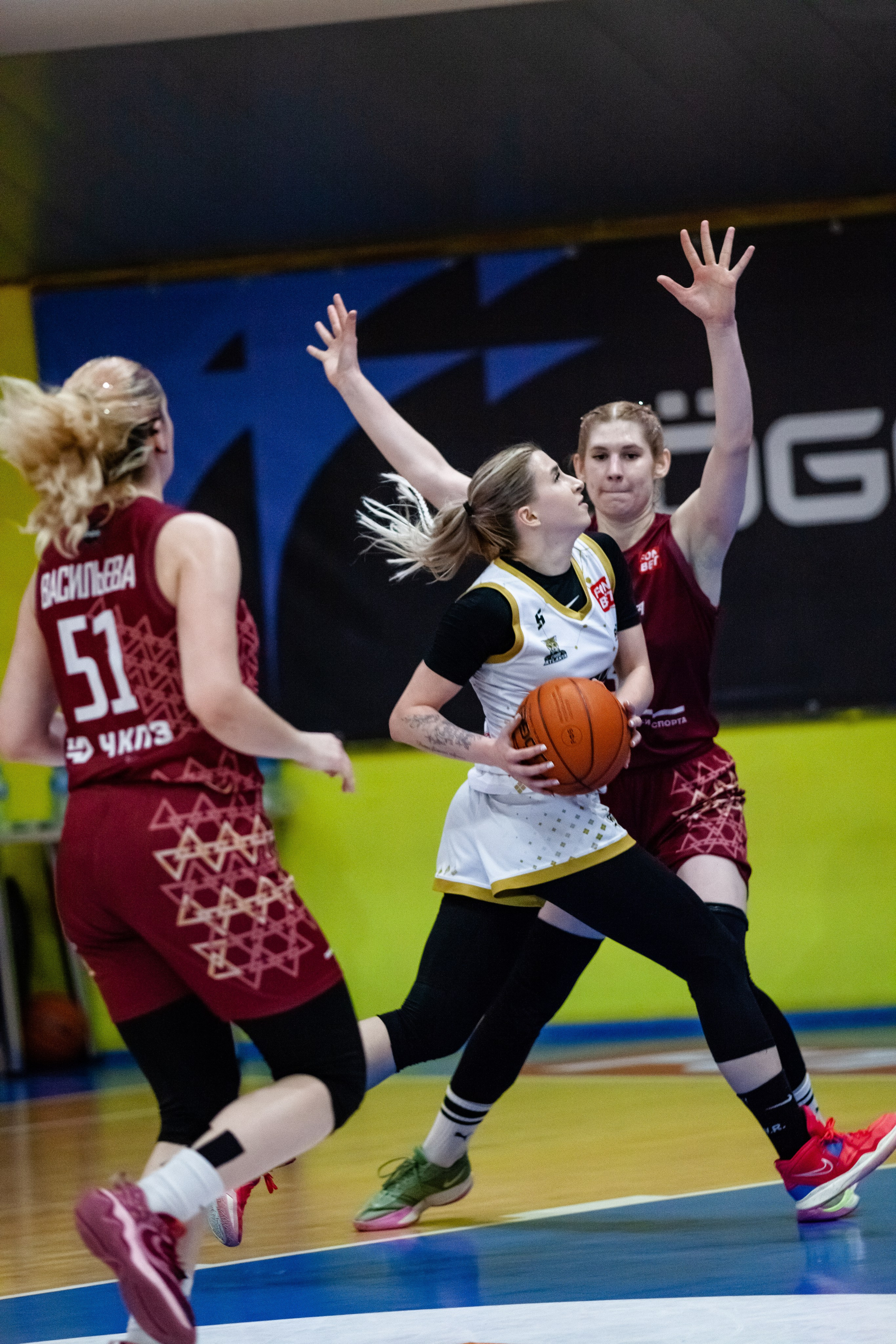 ЧГУ-Атланта — Славянка. Фотография