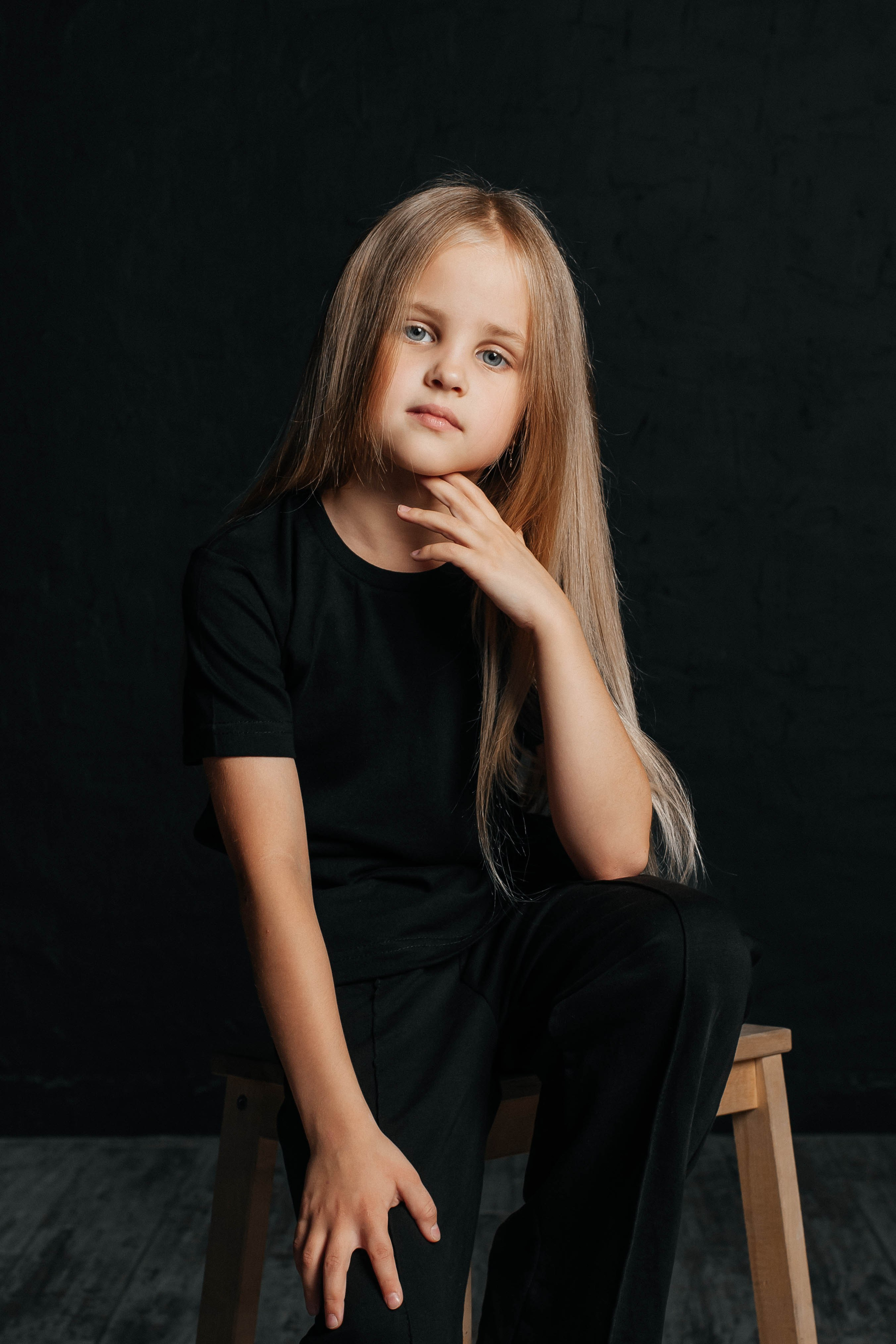 Семейная съёмка в студии. Свадебный и семейный фотограф г. Ярославль Савинская Анастасия