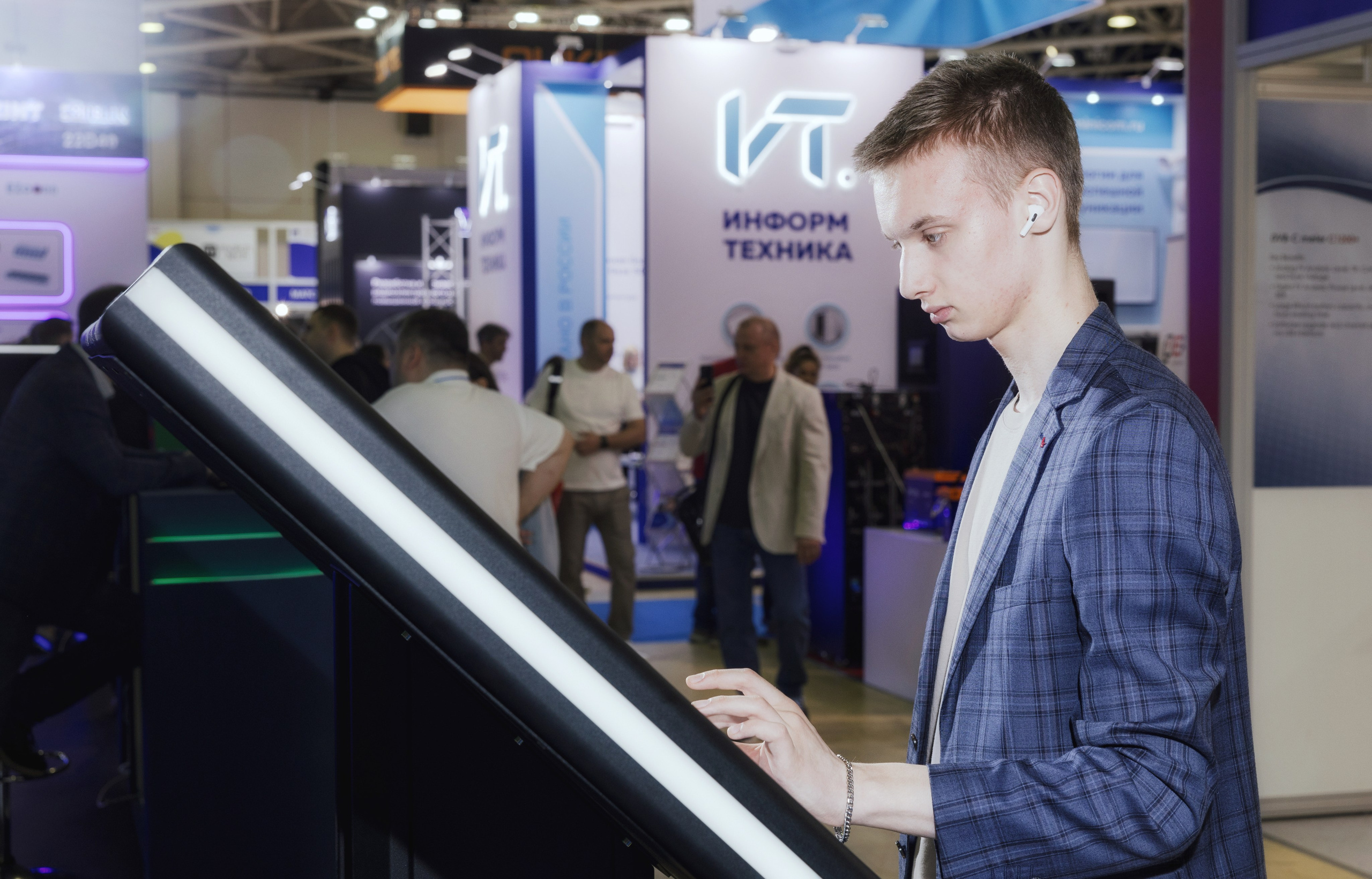 Навитек 2025. Портретный и ивент-фотограф в Москве