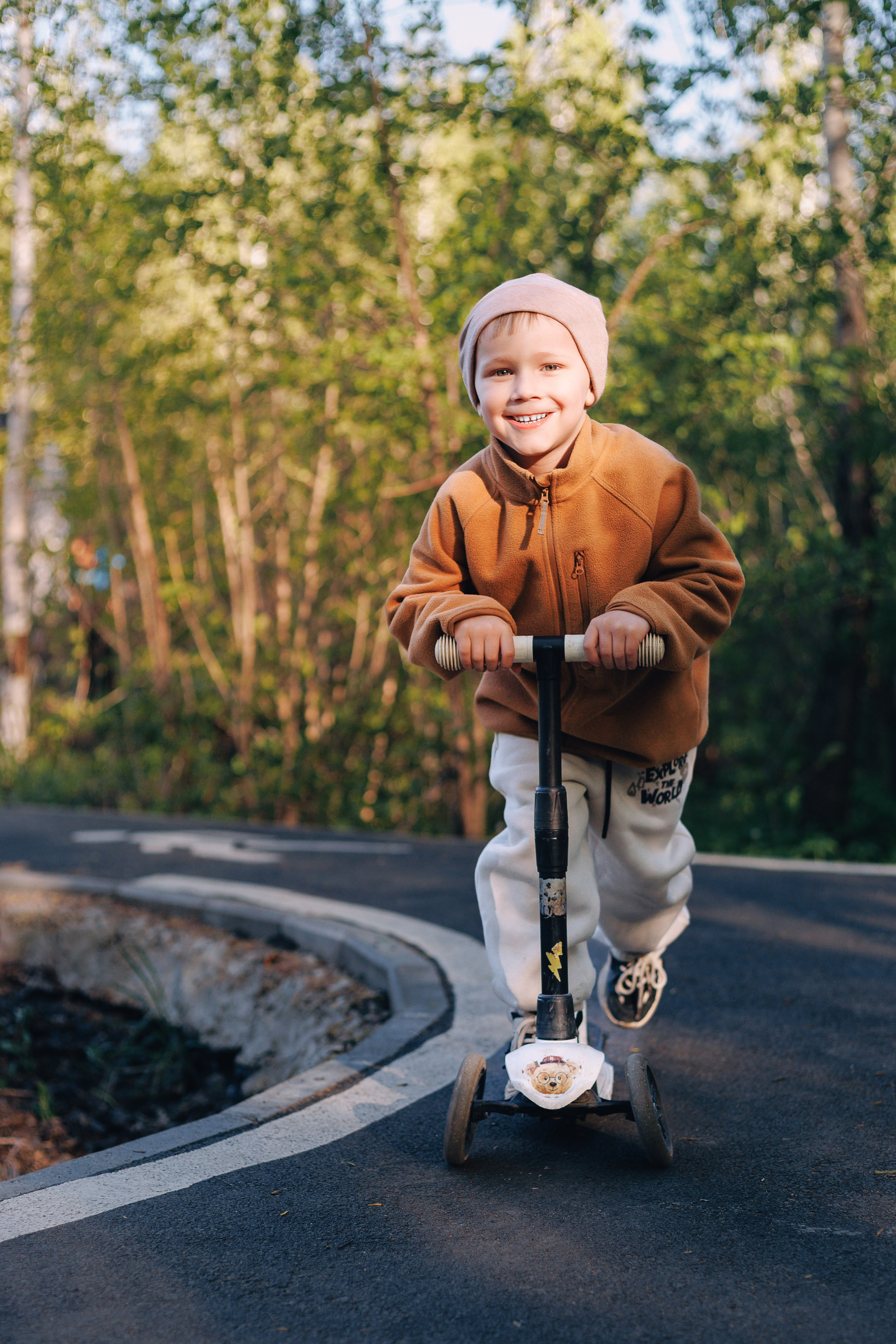 Семейный фотодень в парке в Медногорске. Фотограф Медногорск Кувандык Оксана Шерехода свадебные, семейные, индивидуальные, школьные фотосессии. Печать фотоальбомов