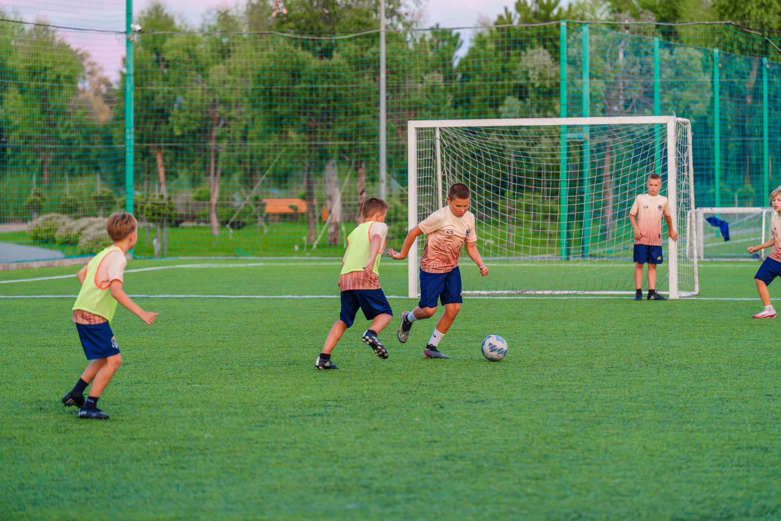 Футбол, тренировки. Фотограф видеограф Геннадий Янбаев в Сочи, Краснодаре