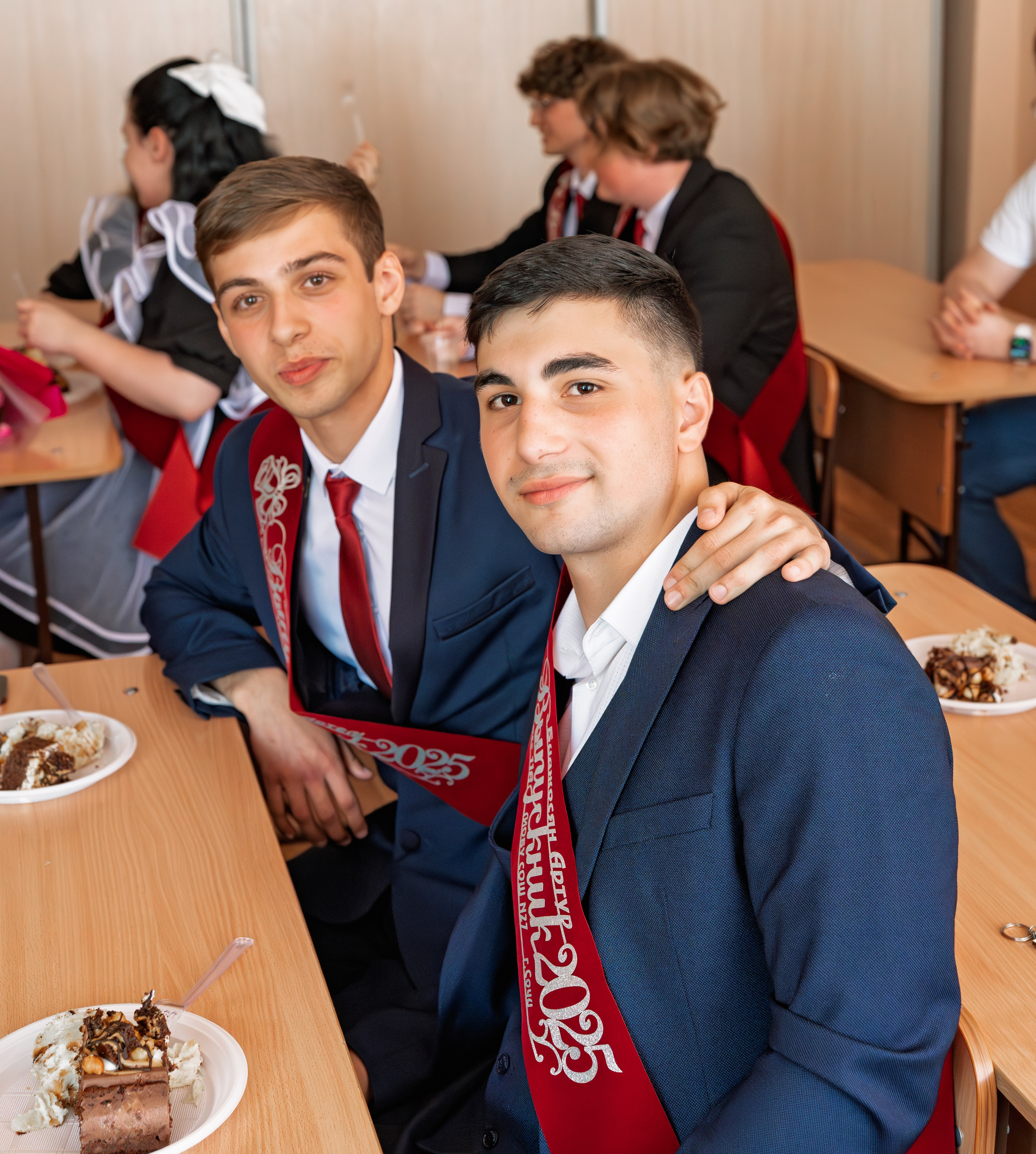 Последний школьный  звонок фотосъемка ,видеосъемка в Сочи