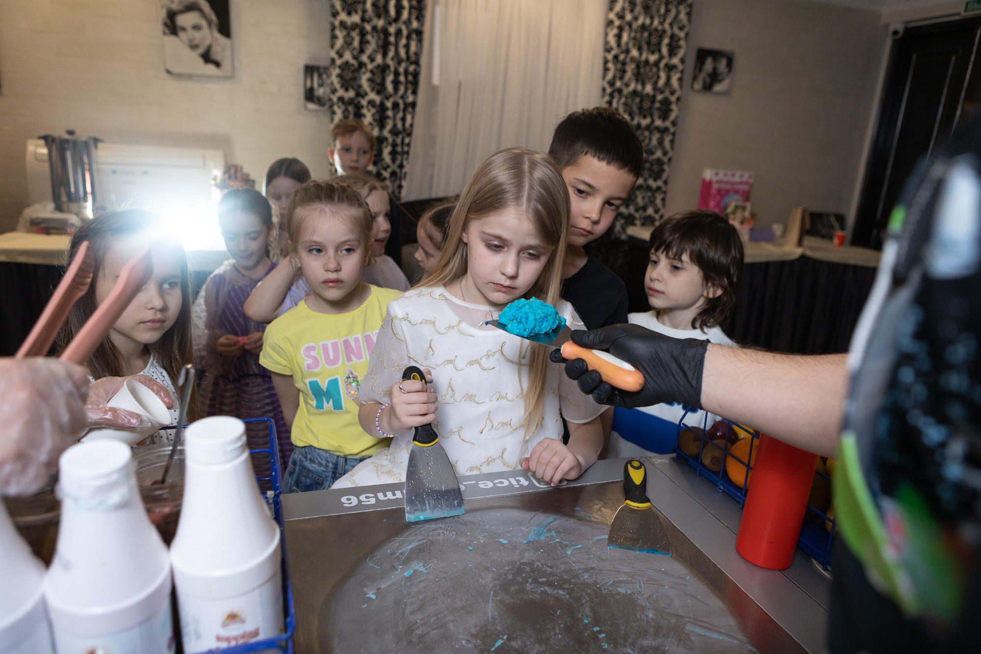 День Рождения в Incontro. Фотограф в Оренбурге. Профессиональный фотограф
