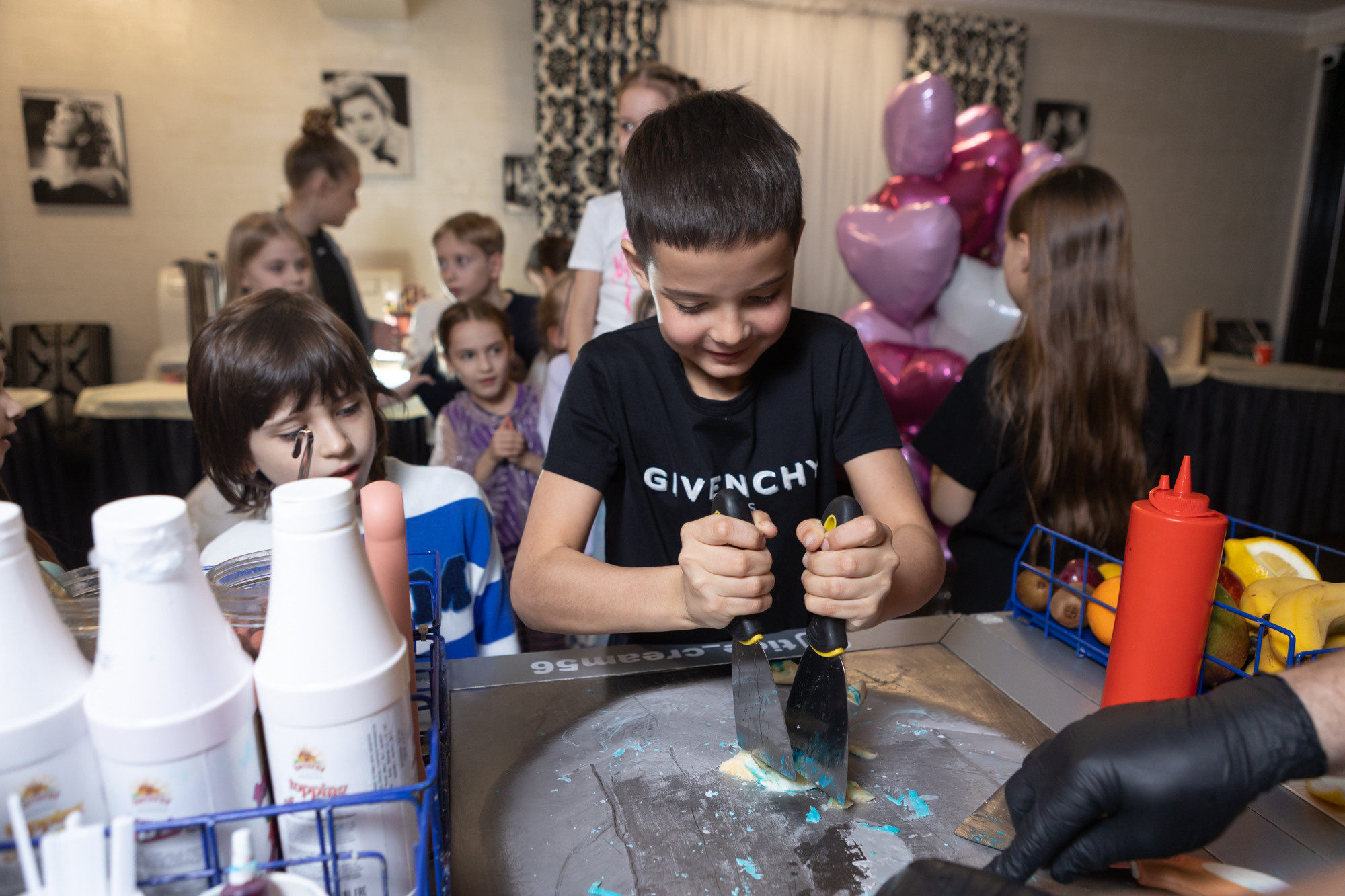День Рождения в Incontro. Фотограф в Оренбурге. Профессиональный фотограф
