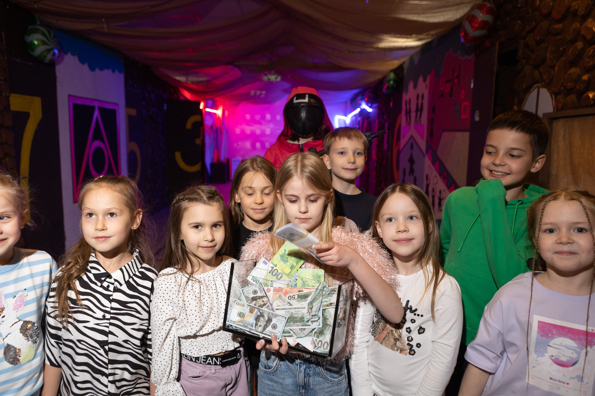 День Рождения в Incontro. Фотограф в Оренбурге. Профессиональный фотограф