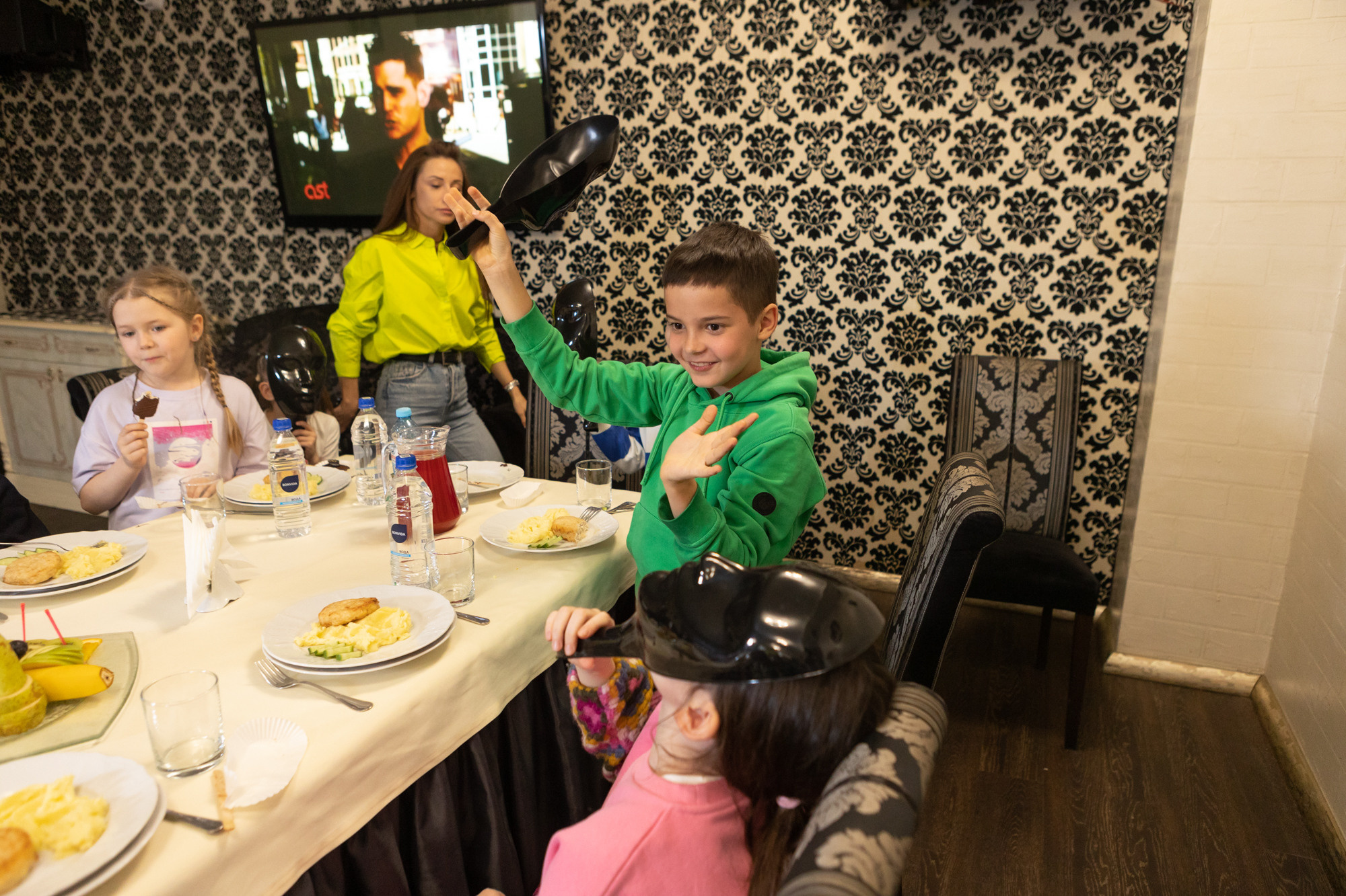 День Рождения в Incontro. Фотограф в Оренбурге. Профессиональный фотограф