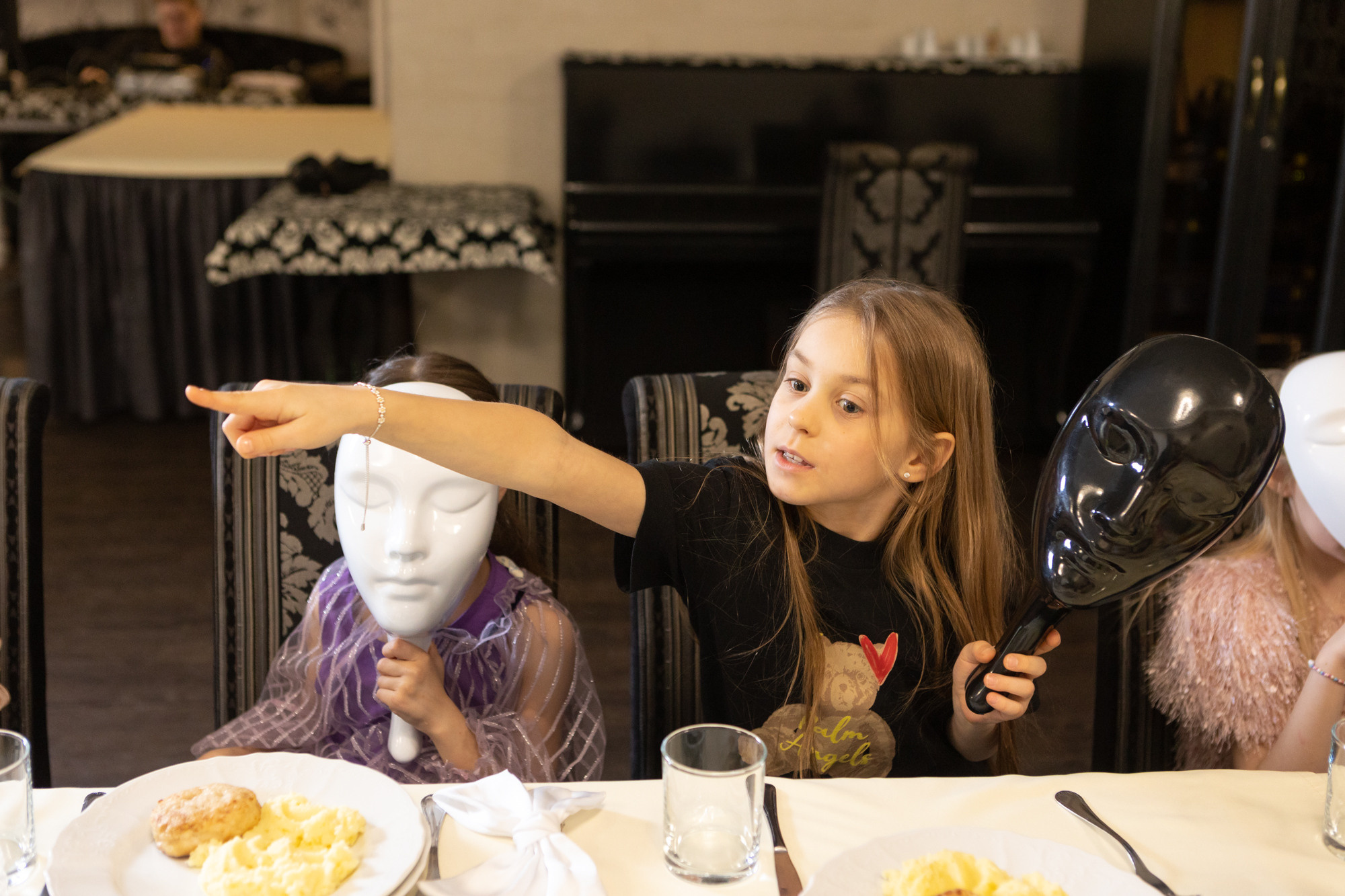 День Рождения в Incontro. Фотограф в Оренбурге. Профессиональный фотограф