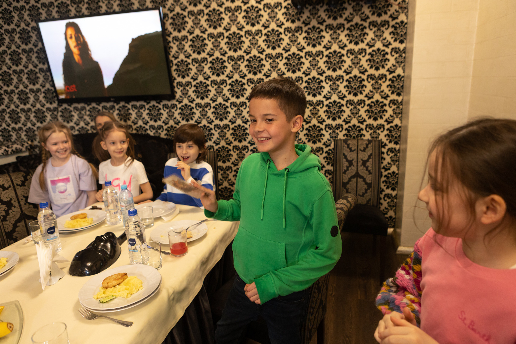 День Рождения в Incontro. Фотограф в Оренбурге. Профессиональный фотограф