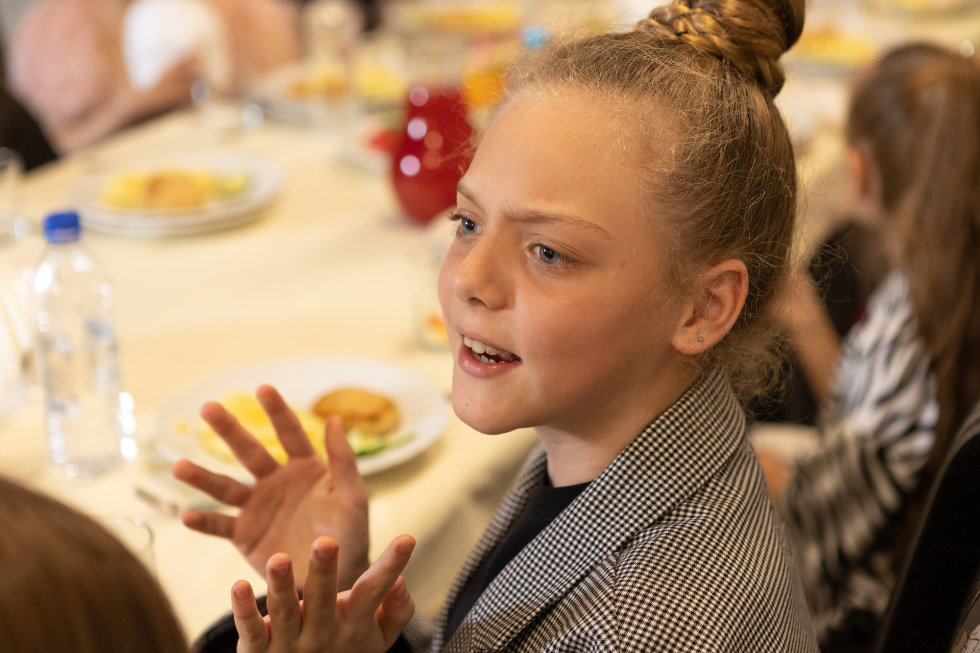 День Рождения в Incontro. Фотограф в Оренбурге. Профессиональный фотограф