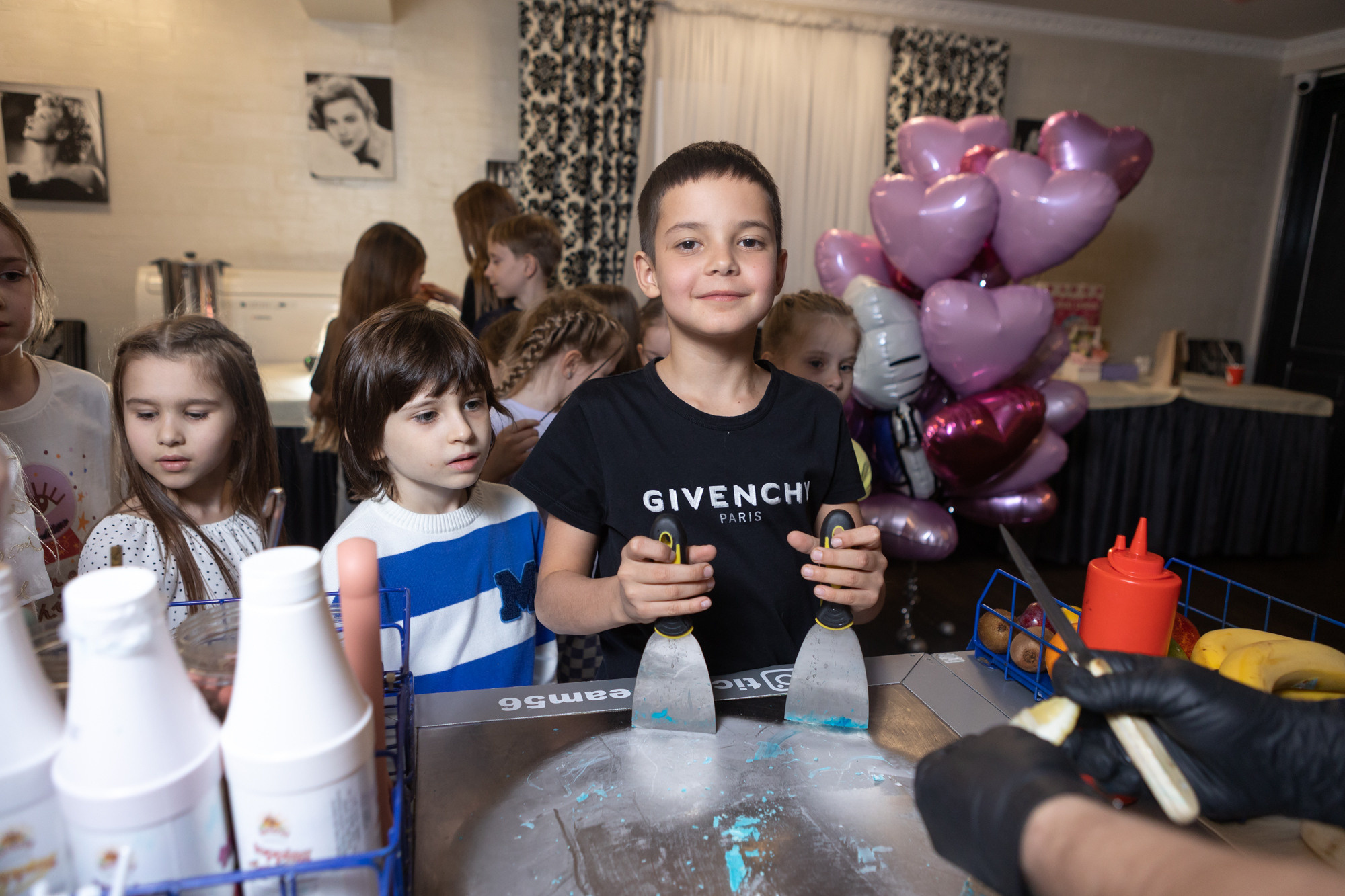 День Рождения в Incontro. Фотограф в Оренбурге. Профессиональный фотограф