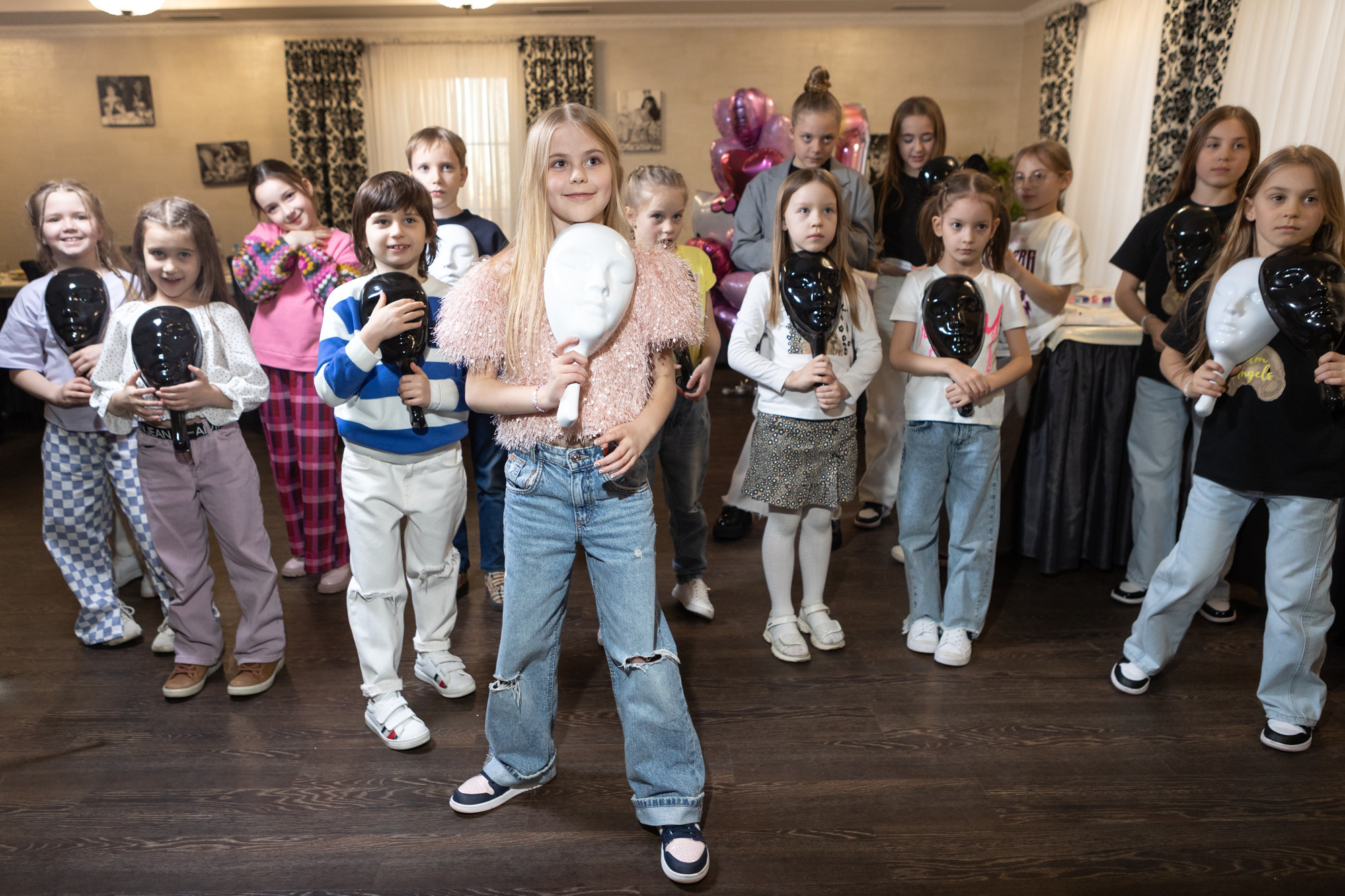 День Рождения в Incontro. Фотограф в Оренбурге. Профессиональный фотограф