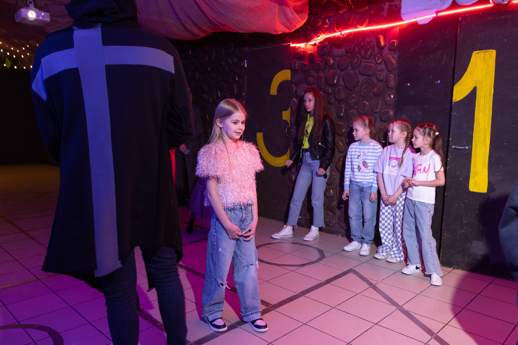 День Рождения в Incontro. Фотограф в Оренбурге. Профессиональный фотограф