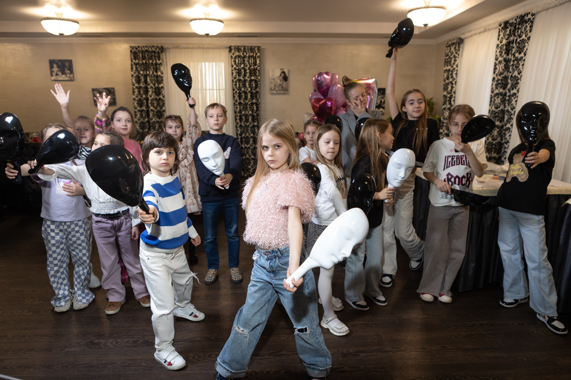 День Рождения в Incontro. Фотограф в Оренбурге. Профессиональный фотограф