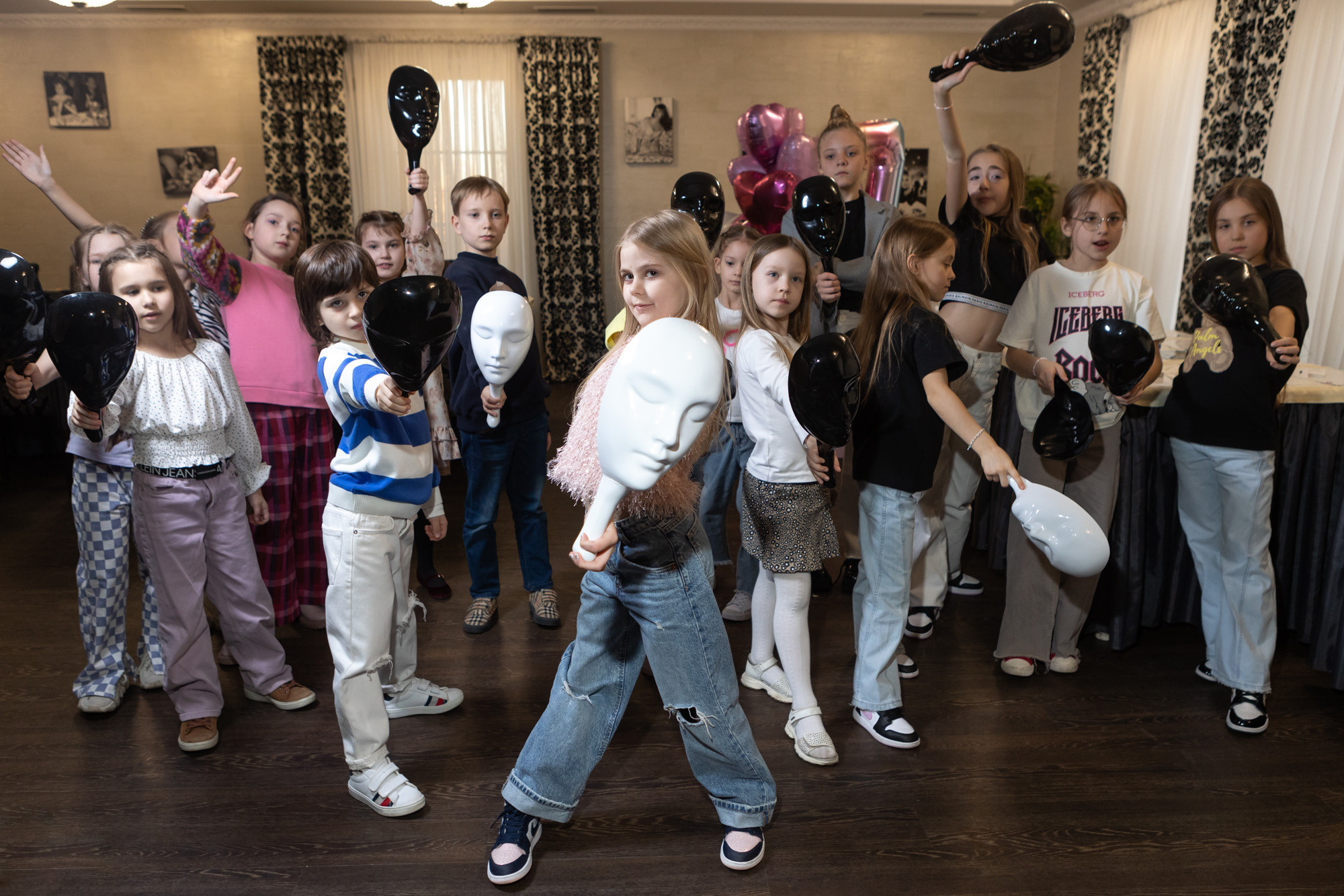 День Рождения в Incontro. Фотограф в Оренбурге. Профессиональный фотограф