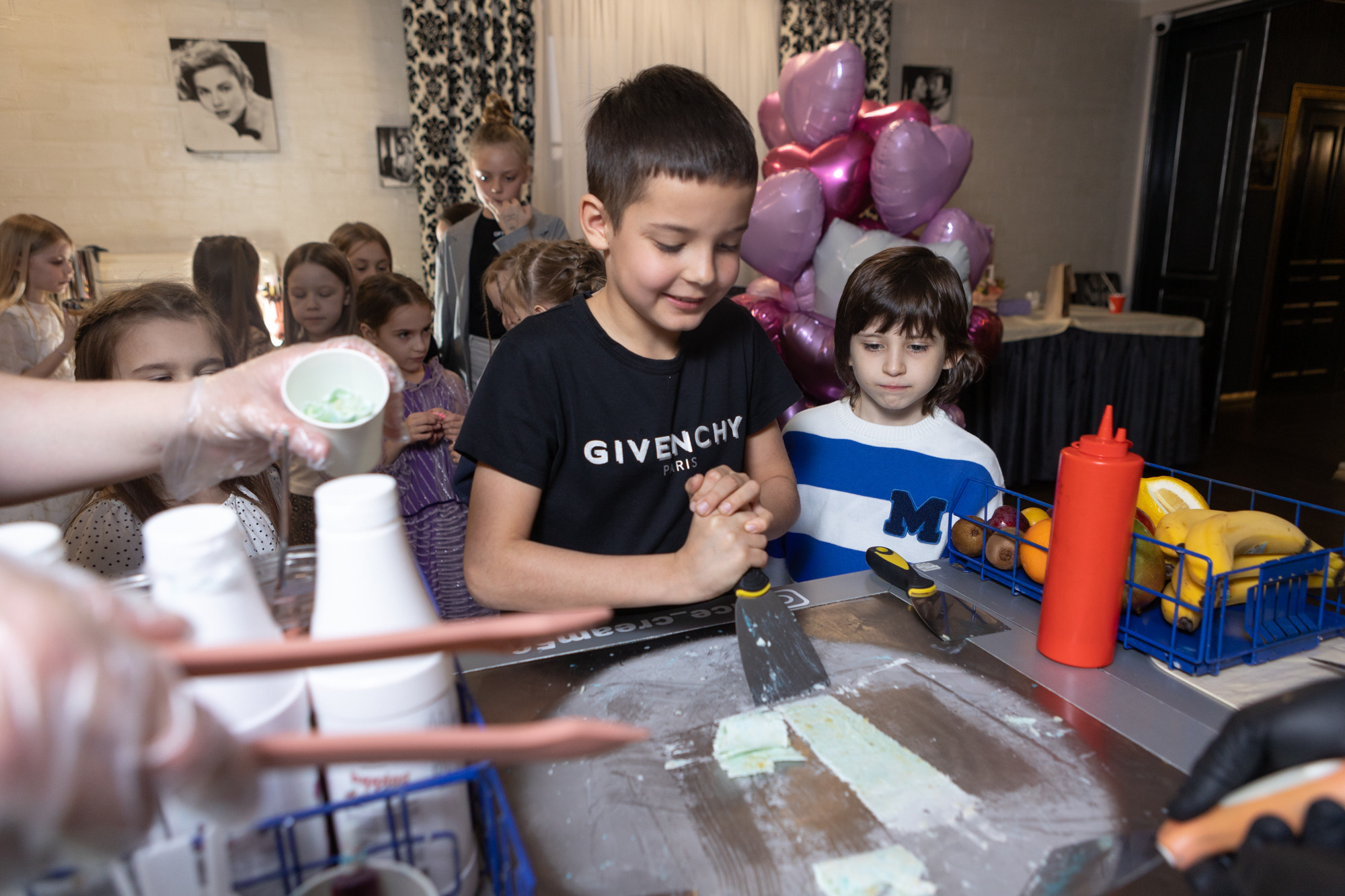 День Рождения в Incontro. Фотограф в Оренбурге. Профессиональный фотограф