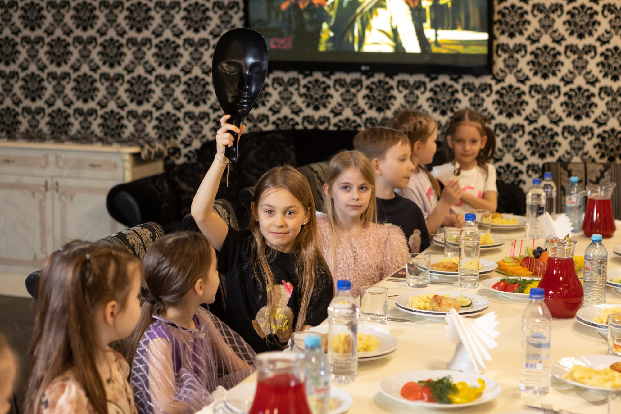 День Рождения в Incontro. Фотограф в Оренбурге. Профессиональный фотограф