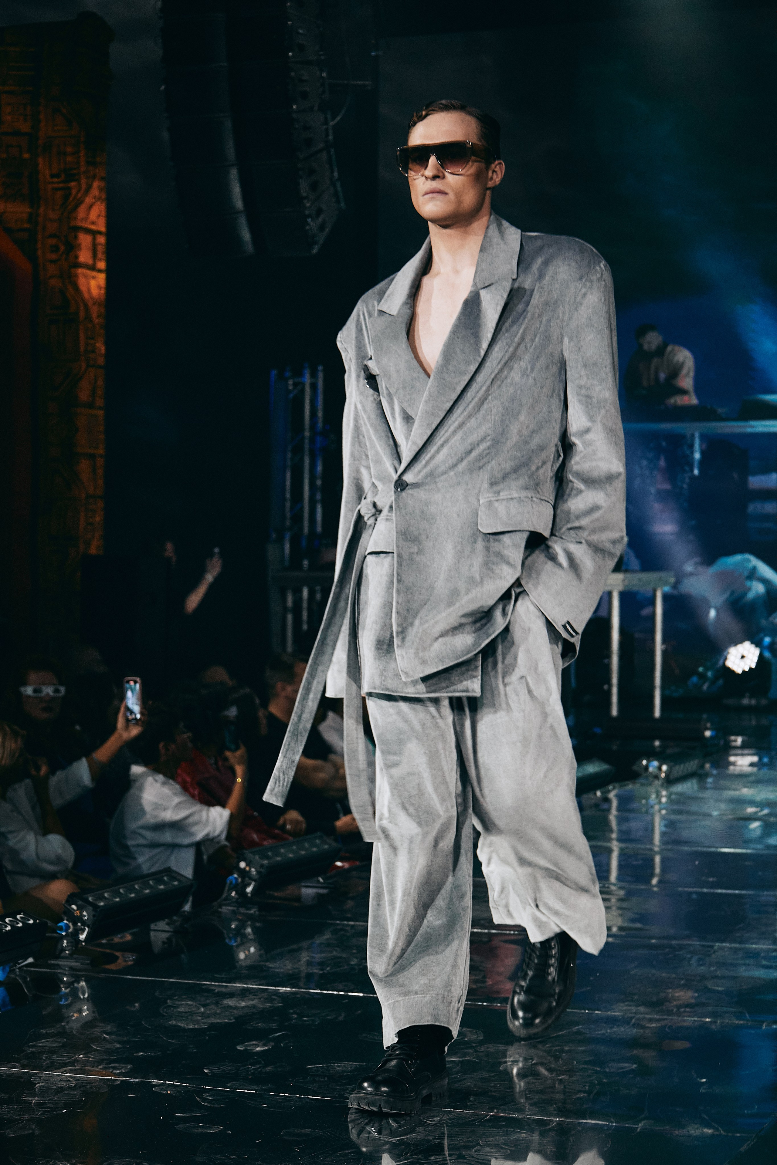 NEW ERA DESIGNER ANDREY PONOMAREV