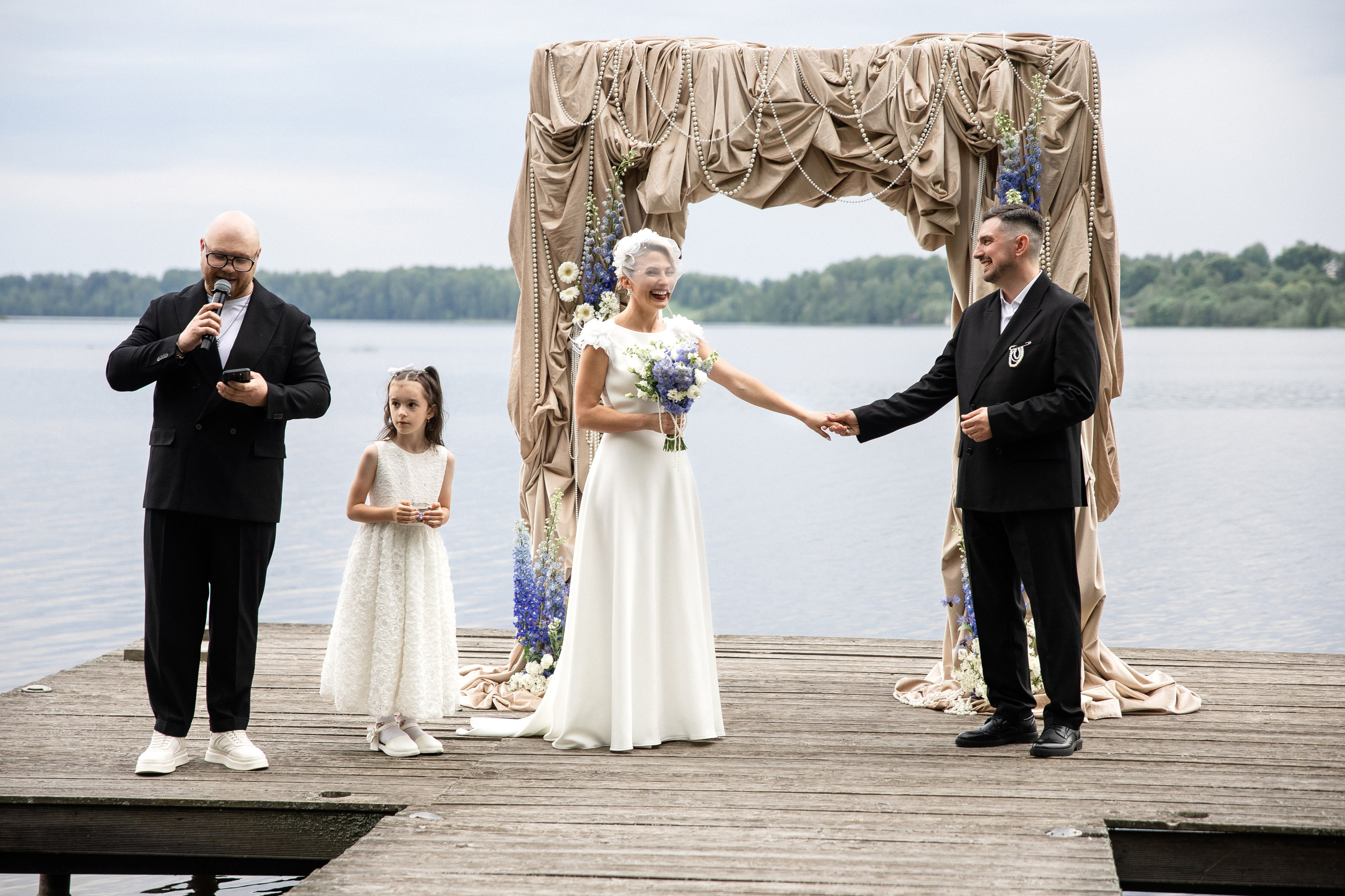 V&N. Свадебный фотограф в Иваново Гитарина Черняева