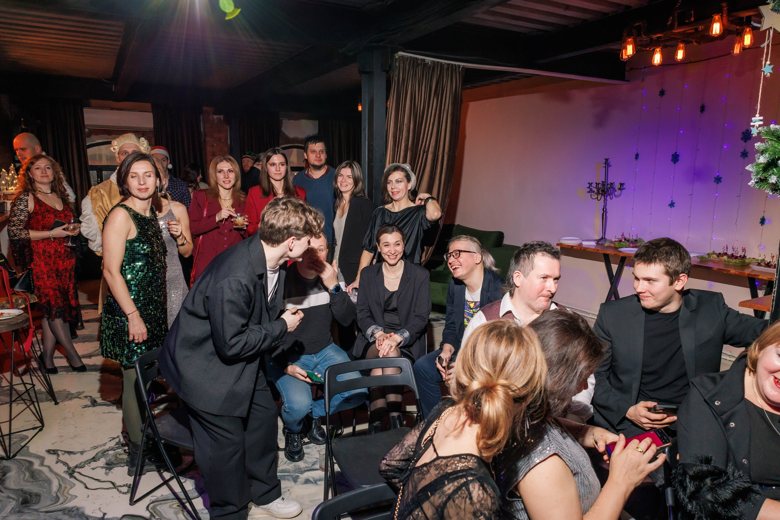 Корпоратив в лофт-пространстве. Фотограф в Москве Дмитрий Емельянов