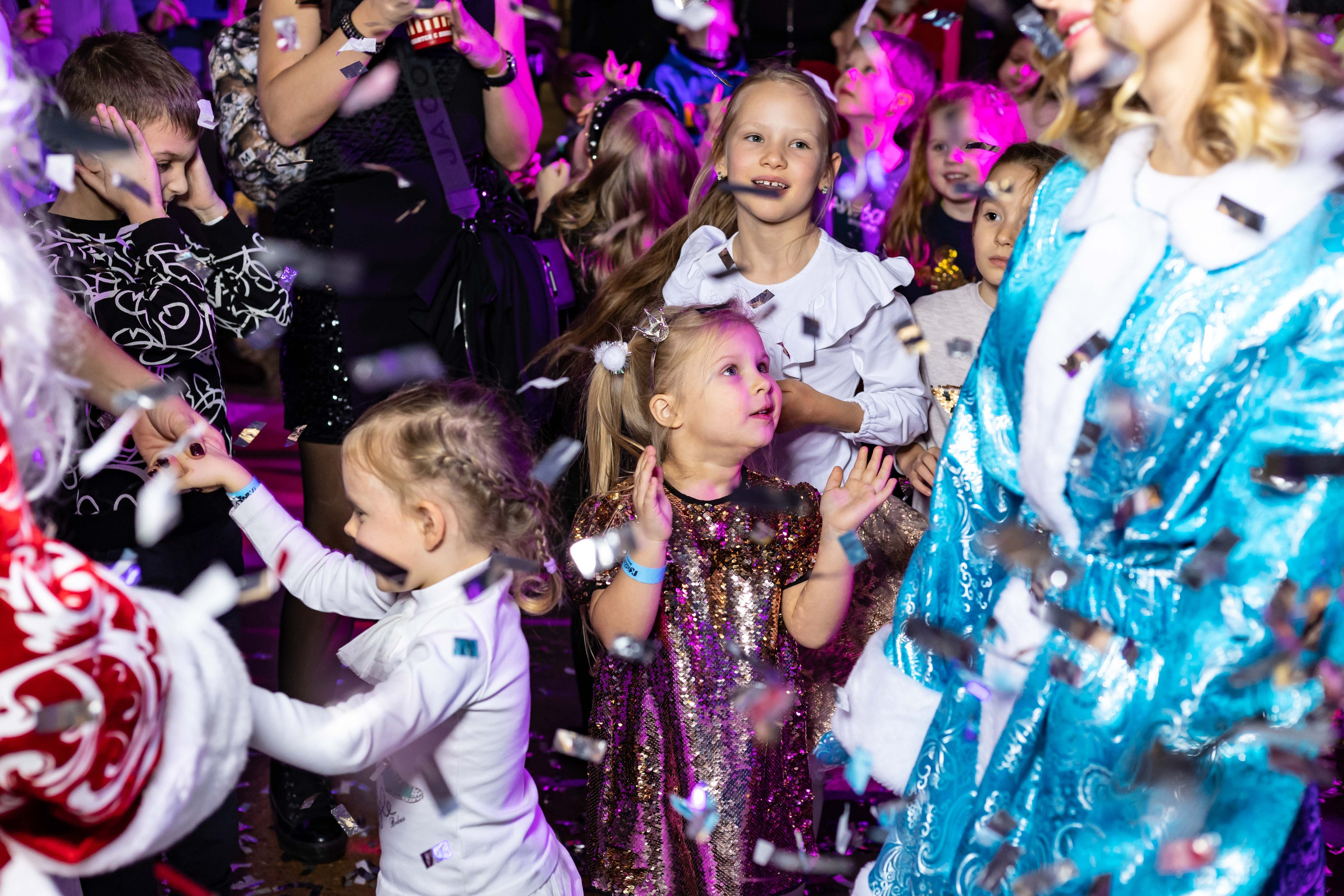 Кидзания Норникель Елки. Фотограф в Москве Дмитрий Емельянов