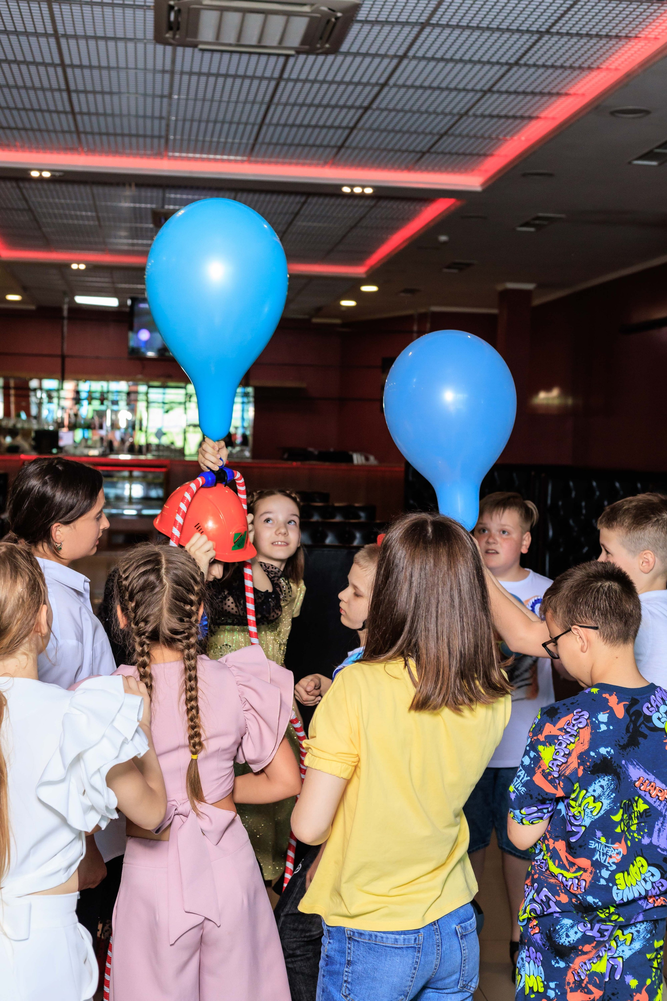 Выпускной 4 класс. Фотограф в Москве Дмитрий Емельянов