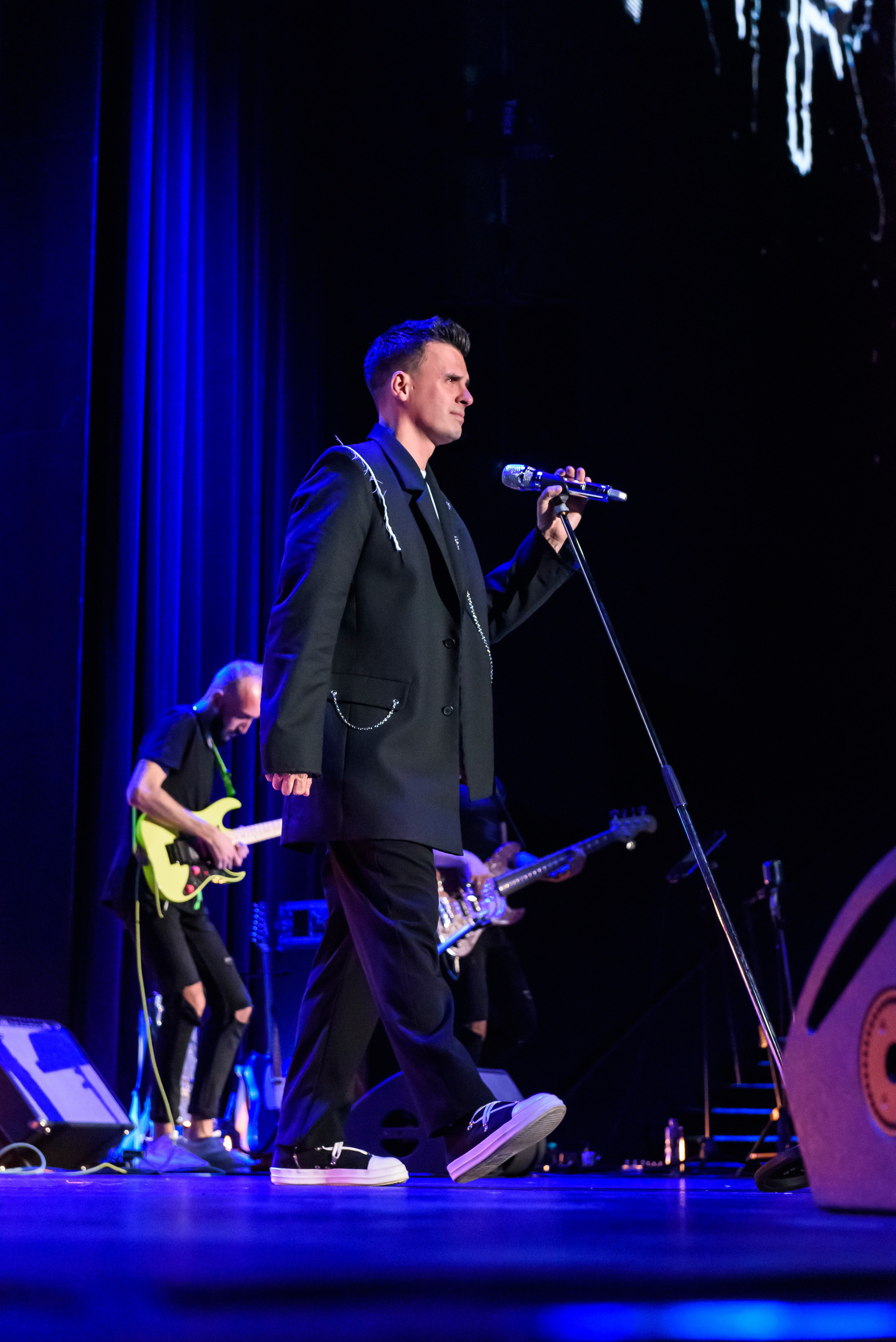 Кирилл Туриченко — Вегас Сити Холл. Бренд-фотограф для экспертов и блогеров в Москве Влада Горбовская