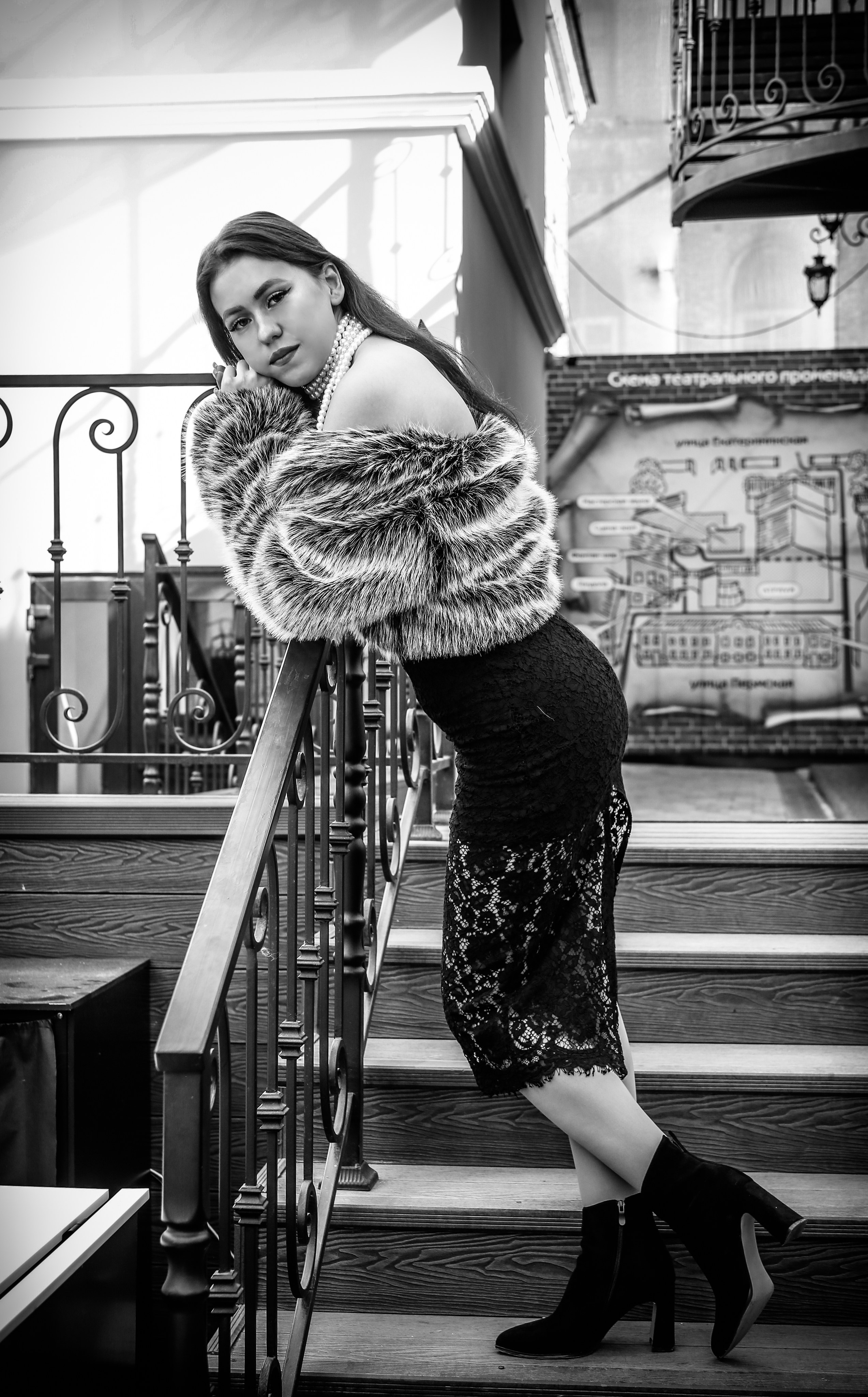 Кристина на прогулке. Фотограф Пермь. Фотосессия в фотостудии Перми и на свежем воздухе