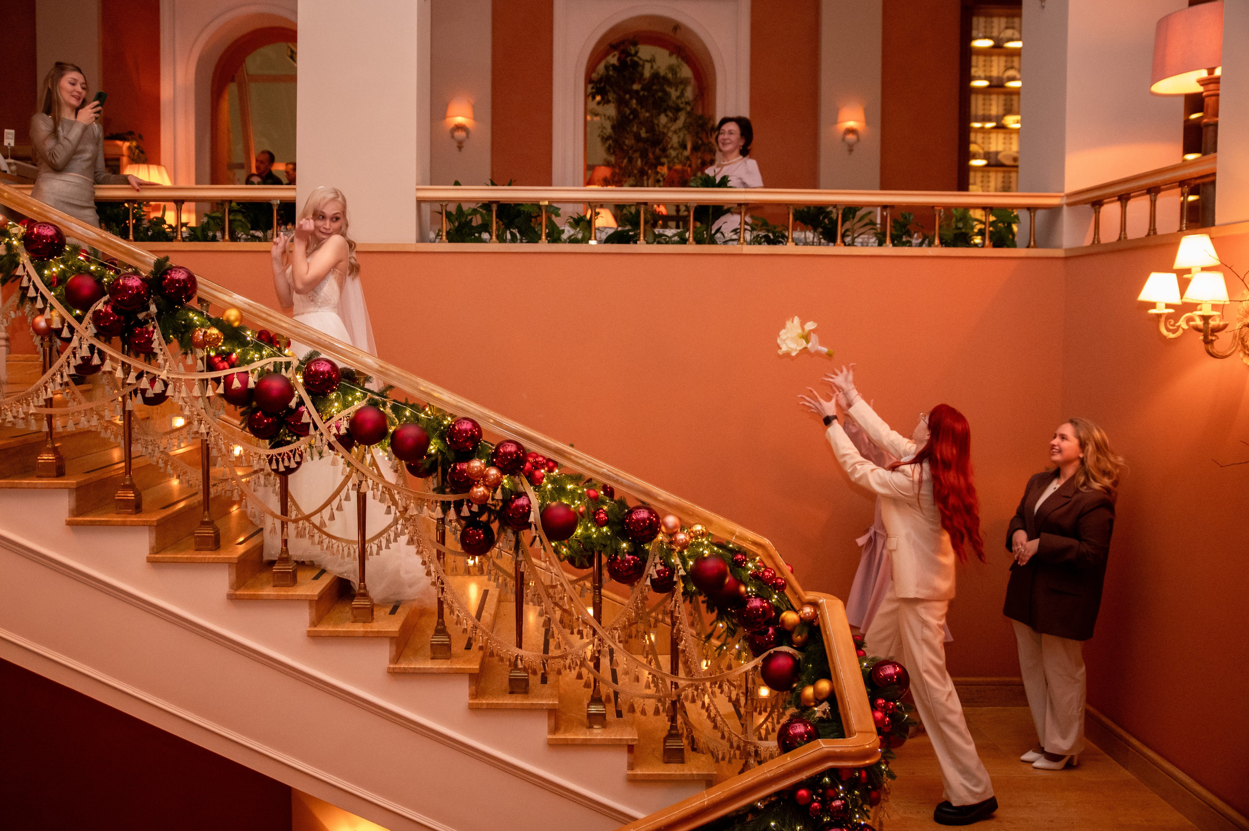 Свадебная фотосессия в Radisson Collection Hotel мск. Свадебный и портретный фотограф в Москве Жердев Даниил