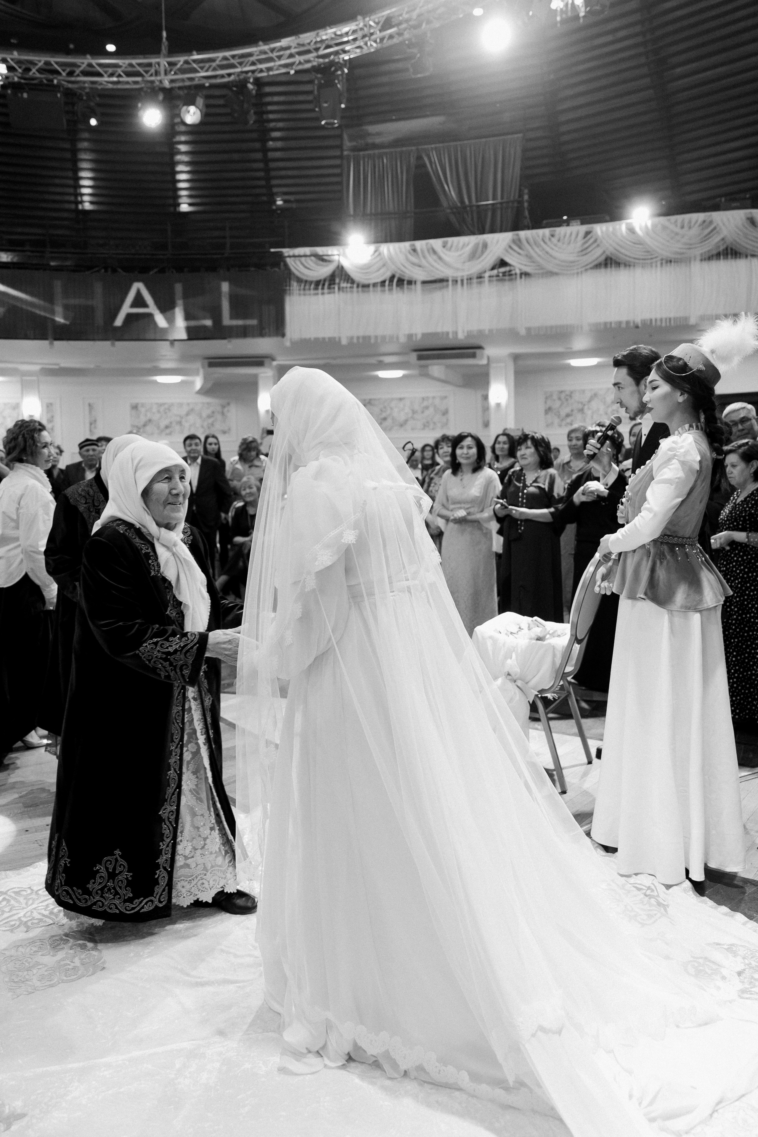 Свадебный банкет Абылайхан и Меруерт. Akkanatart.kz