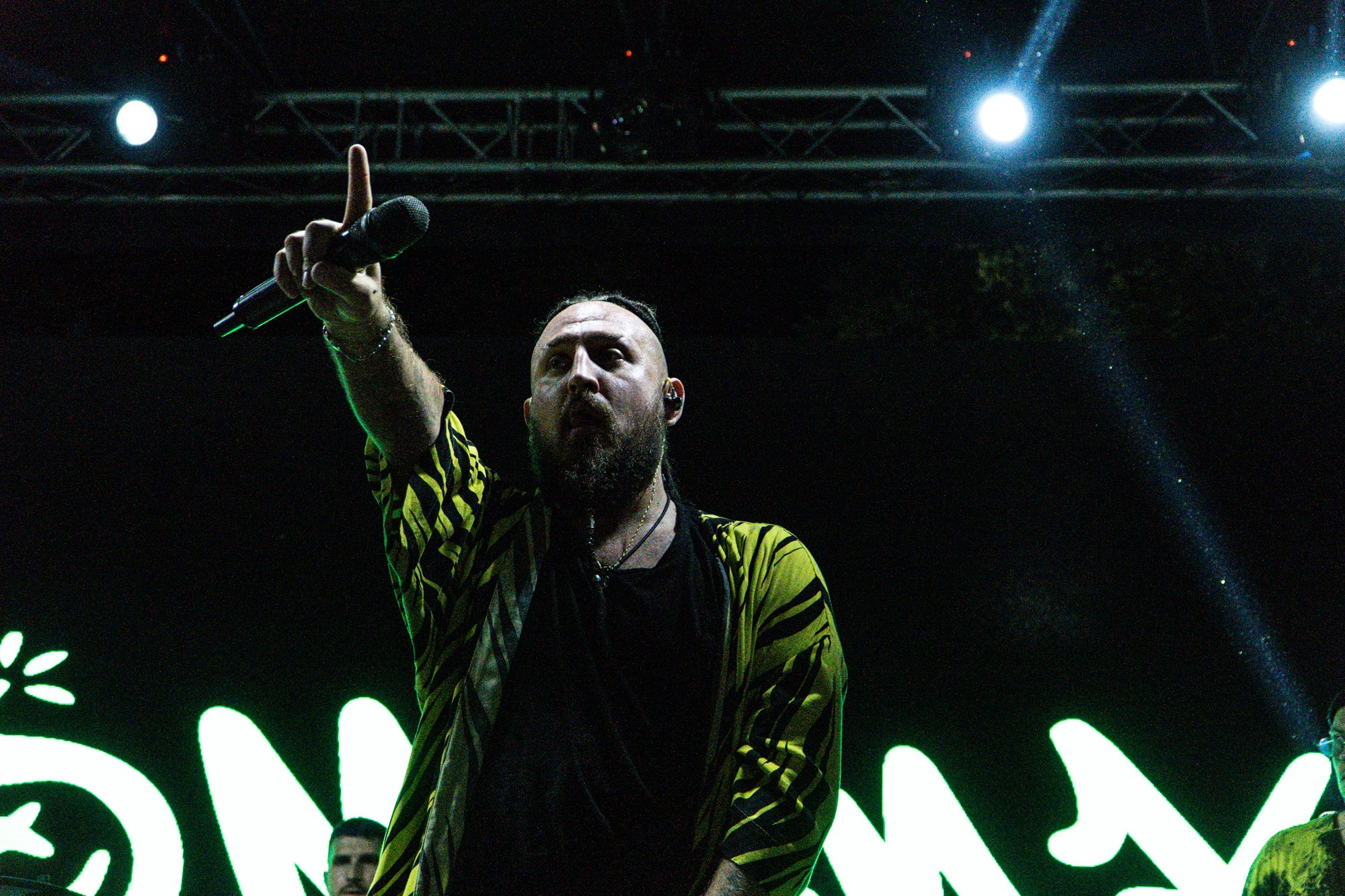 Концерт группы Бомбей. Репортажный, промышленный и маркетплейс-фотограф Дмитрий Чернат