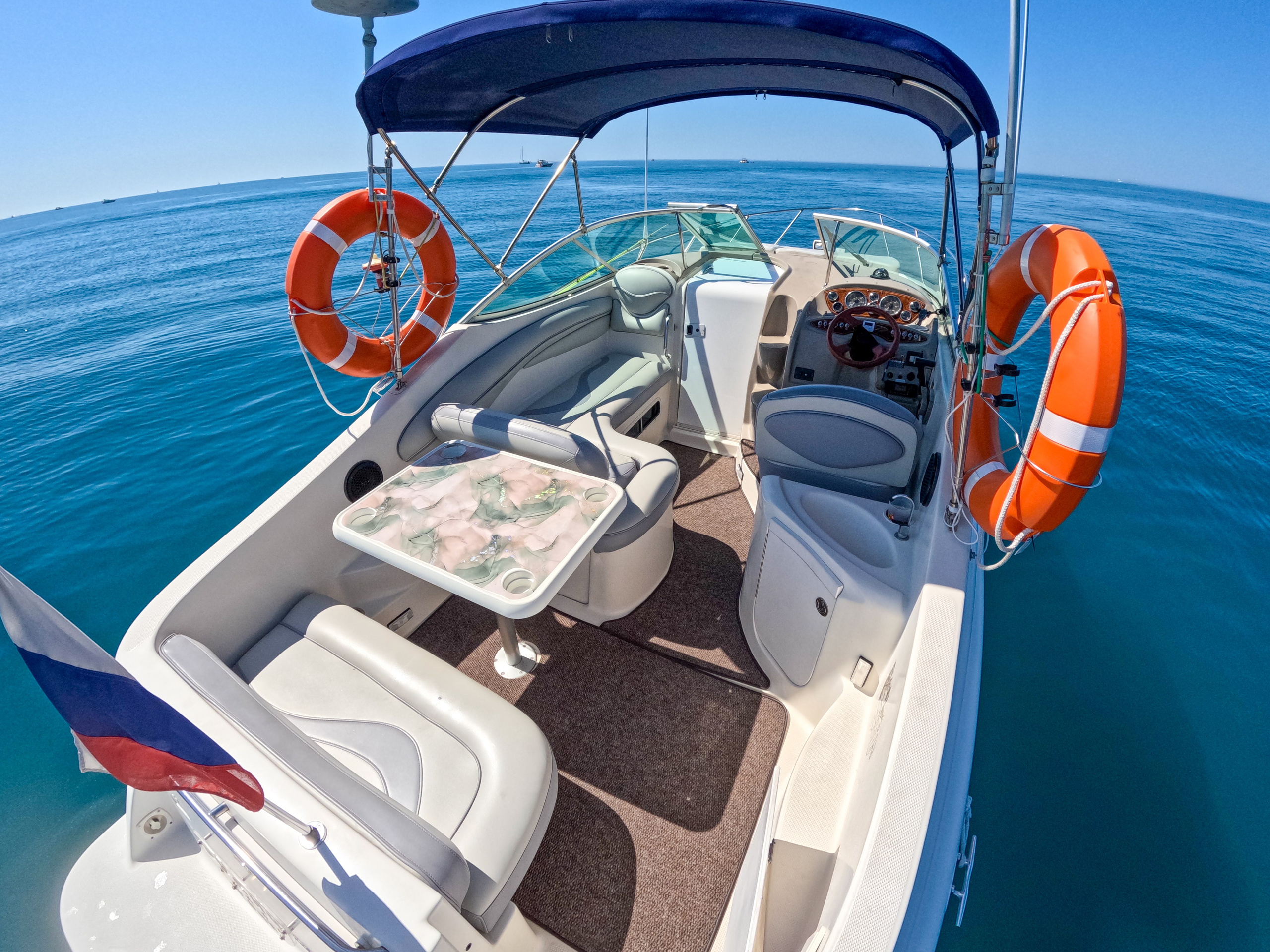 ЭКОНОМ КАТЕРА В СОЧИ. Аренда Яхт в Сочи от Эконом до Премиум Класса