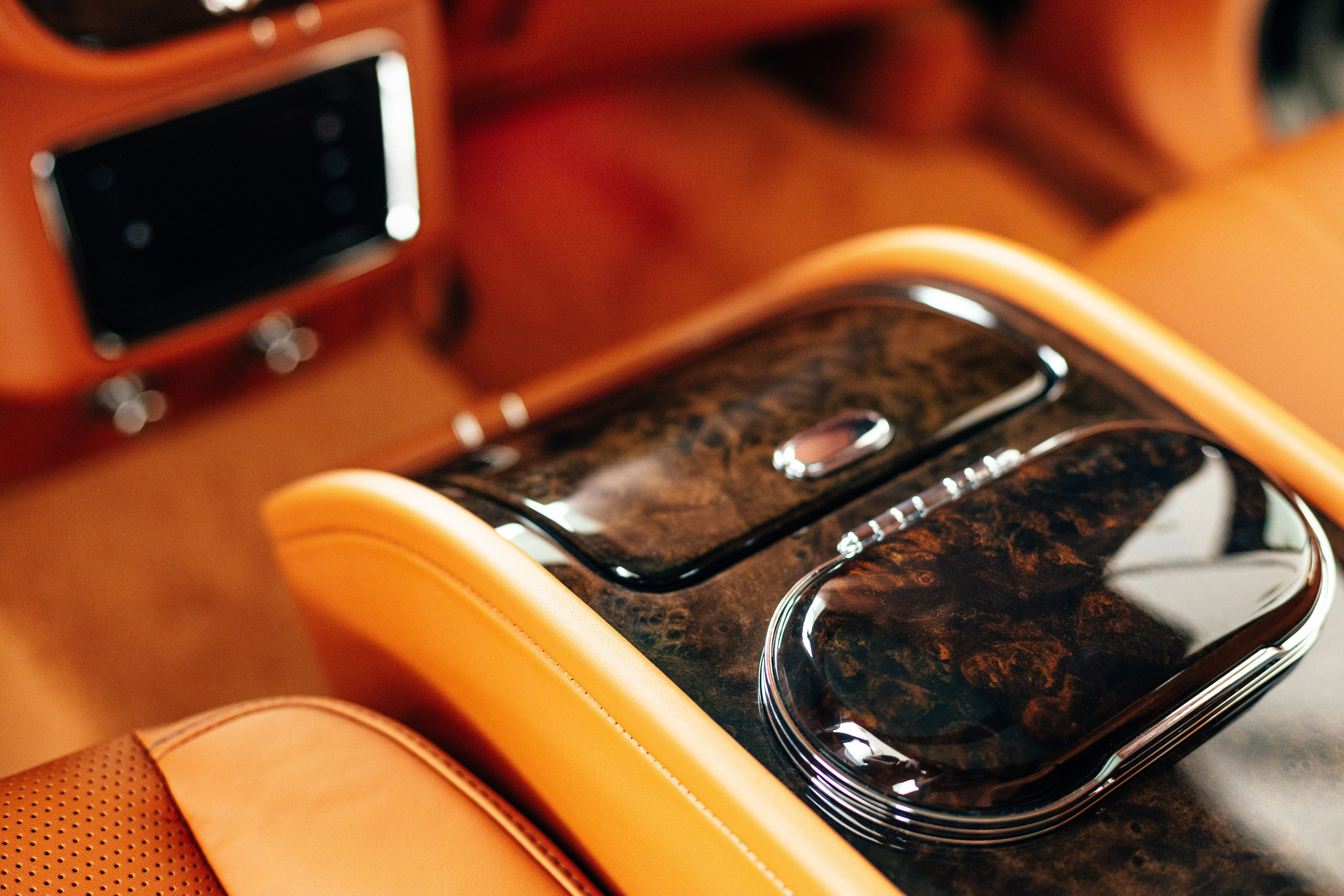 14.06.20 bentley. Руслан Плахтеев