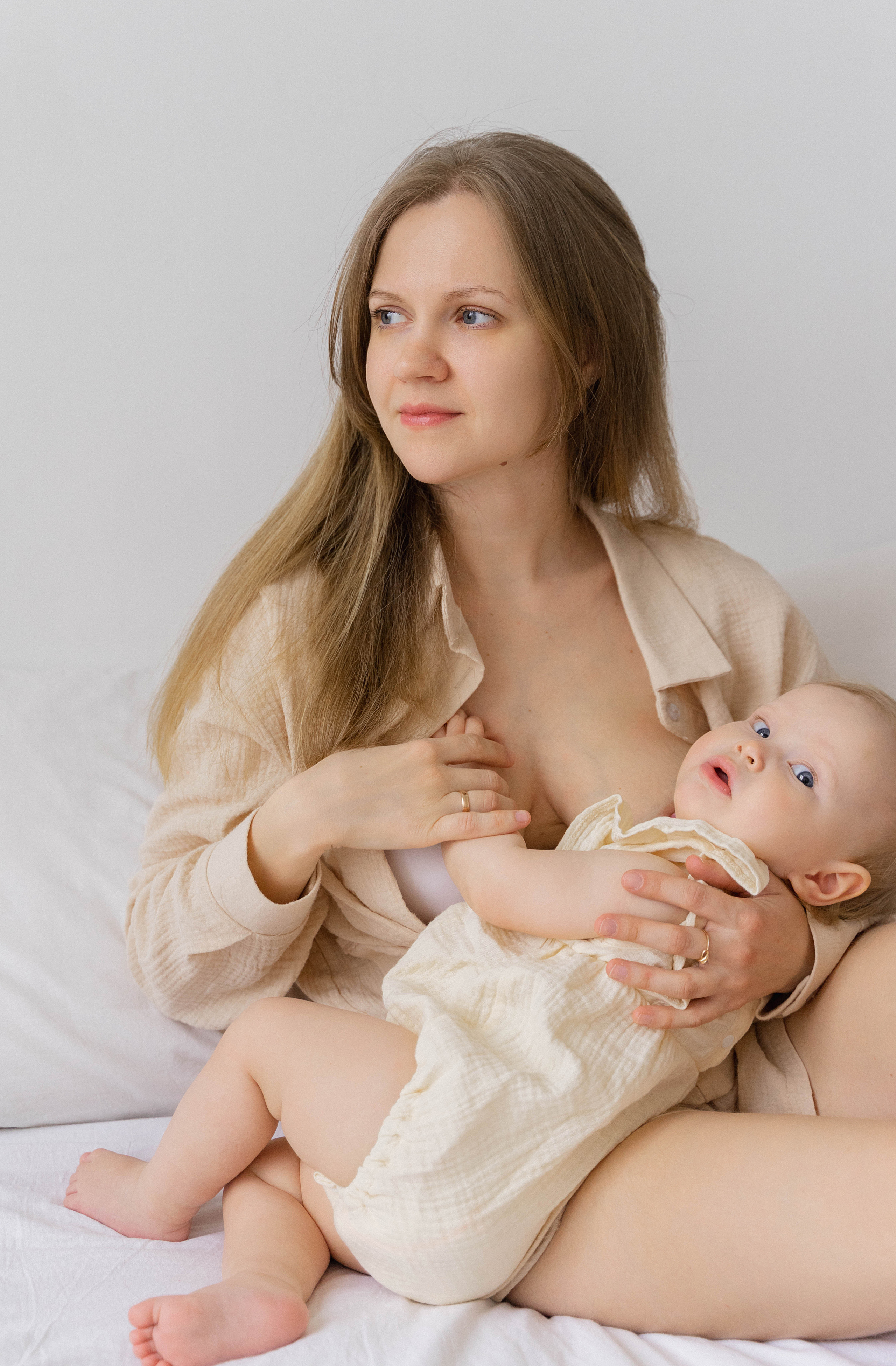 Катя и малышка Альбина. Семейный фотограф Надежда Крайнова