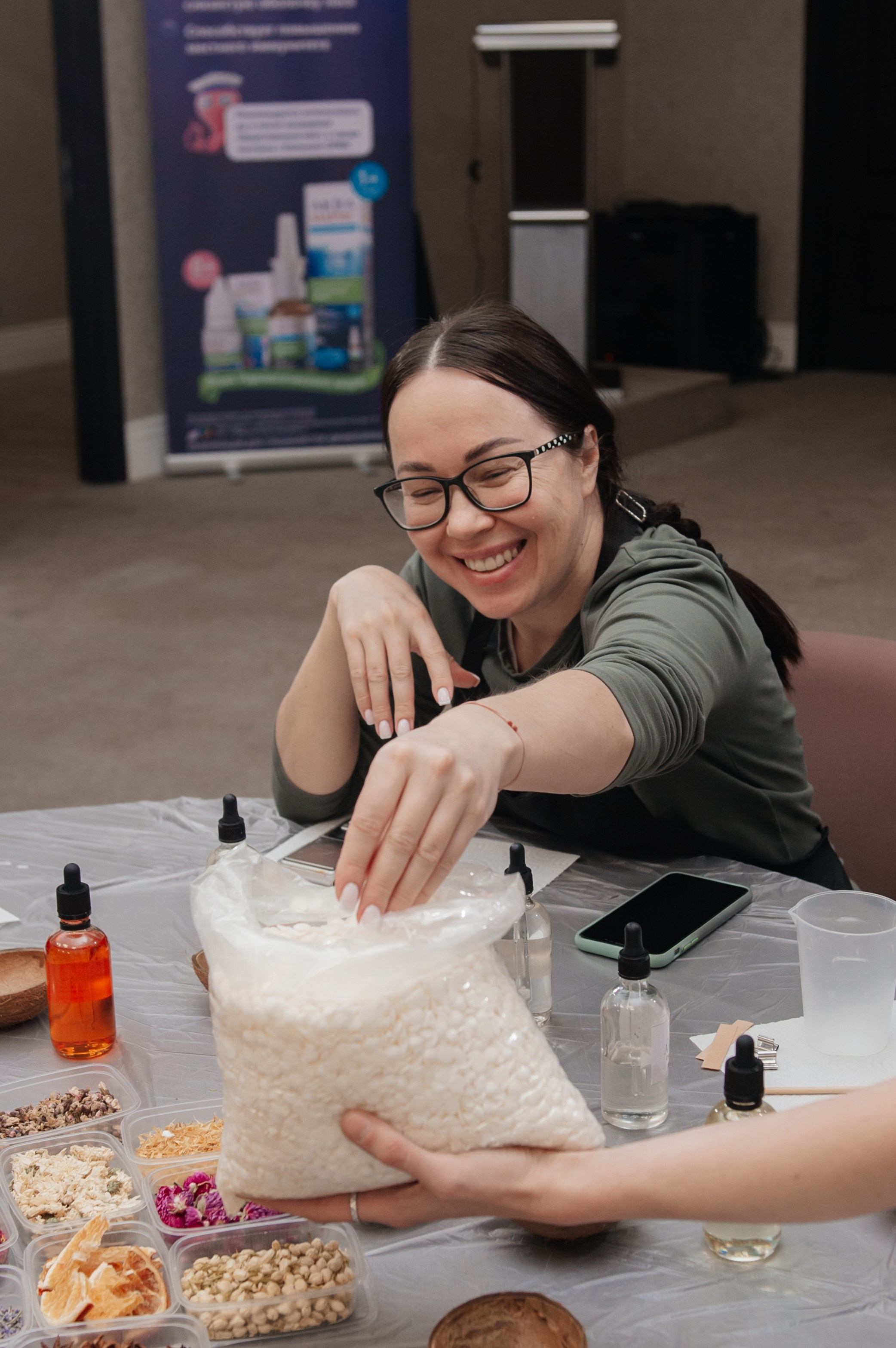 Новогодний корпоратив с AROMALAGE в отеле - Raymond