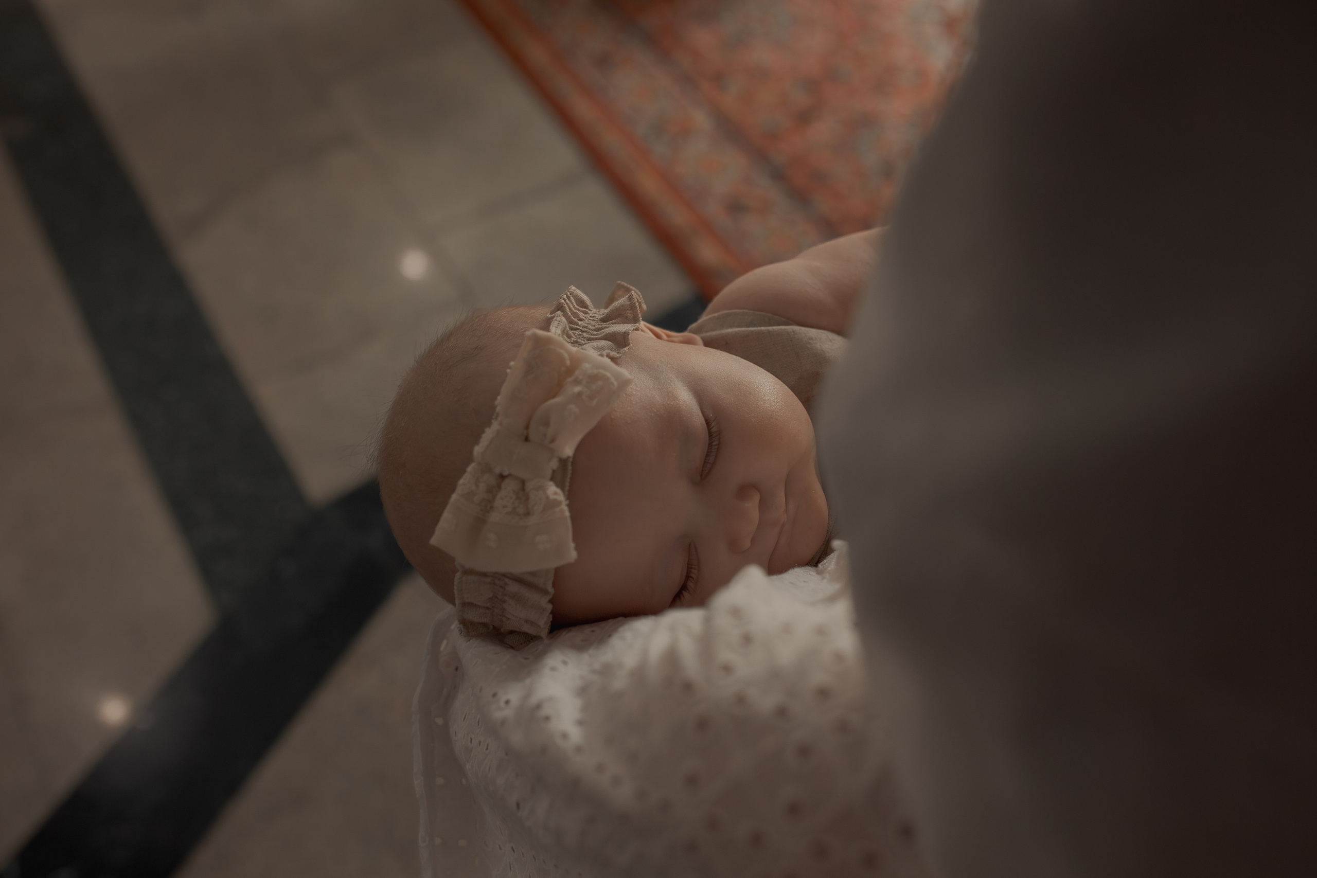 Крещение Валерии. Фотограф на Крещение и Венчание в Ташкенте