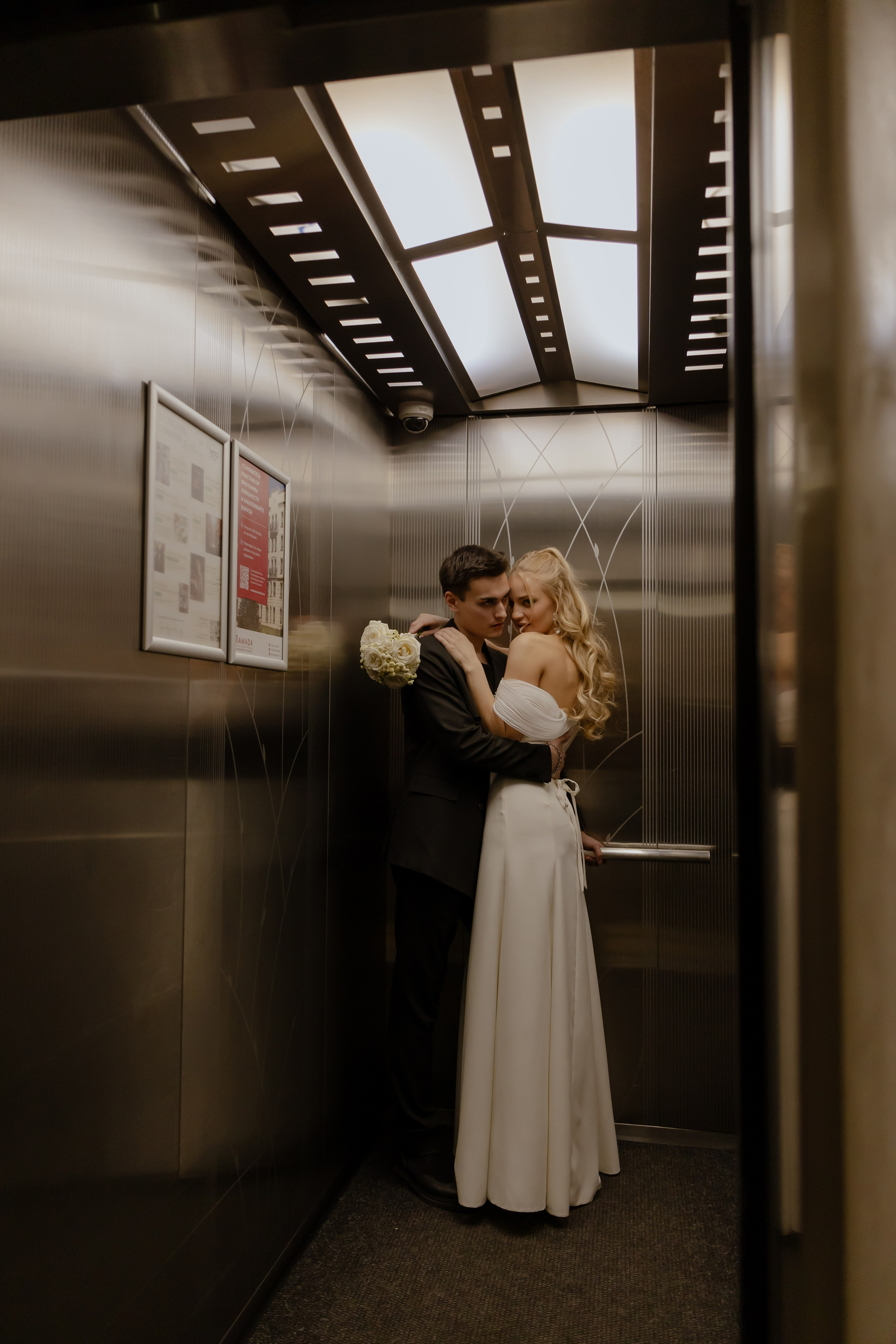 Утро невесты в отеле Рамада. Фотограф в Новосибирске Екатерина Васильева