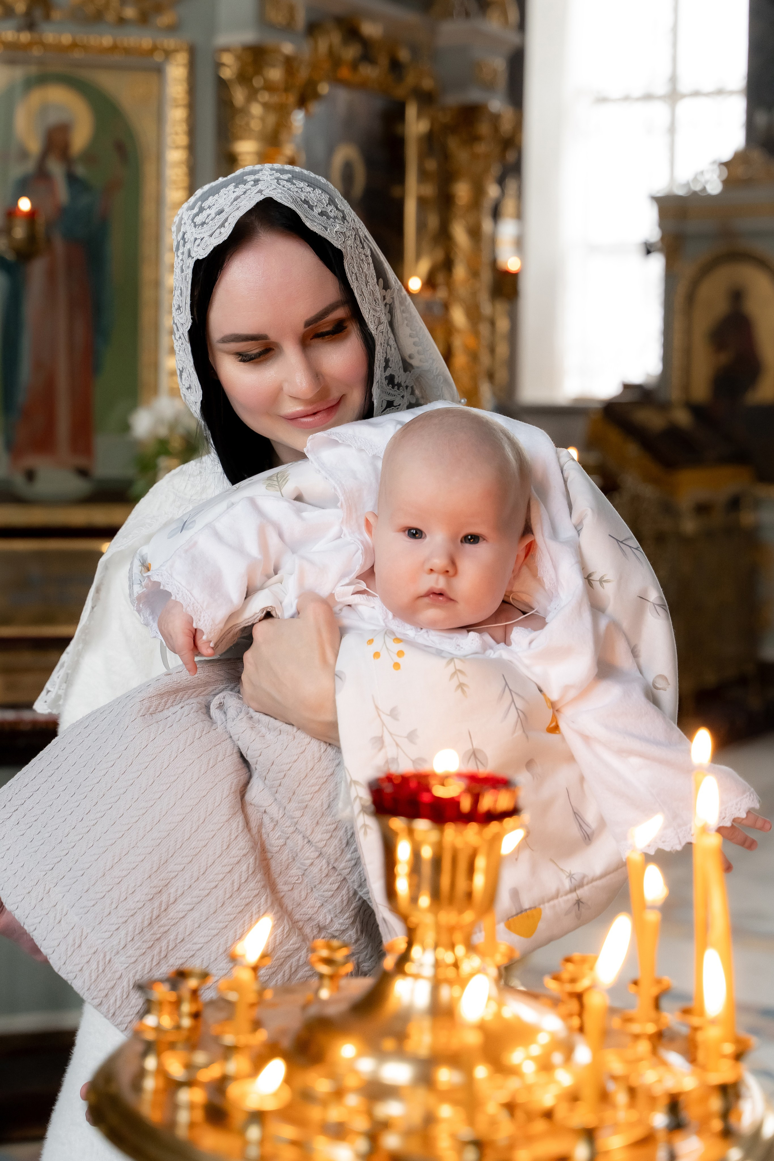 Фотосессия Крещения в Храме Параскевы Пятницы. Фотосъемка Крещения. Фотограф на Крещение. Таинство Крещения в Москве. Крещение в г. Видное, г. Домодедово.