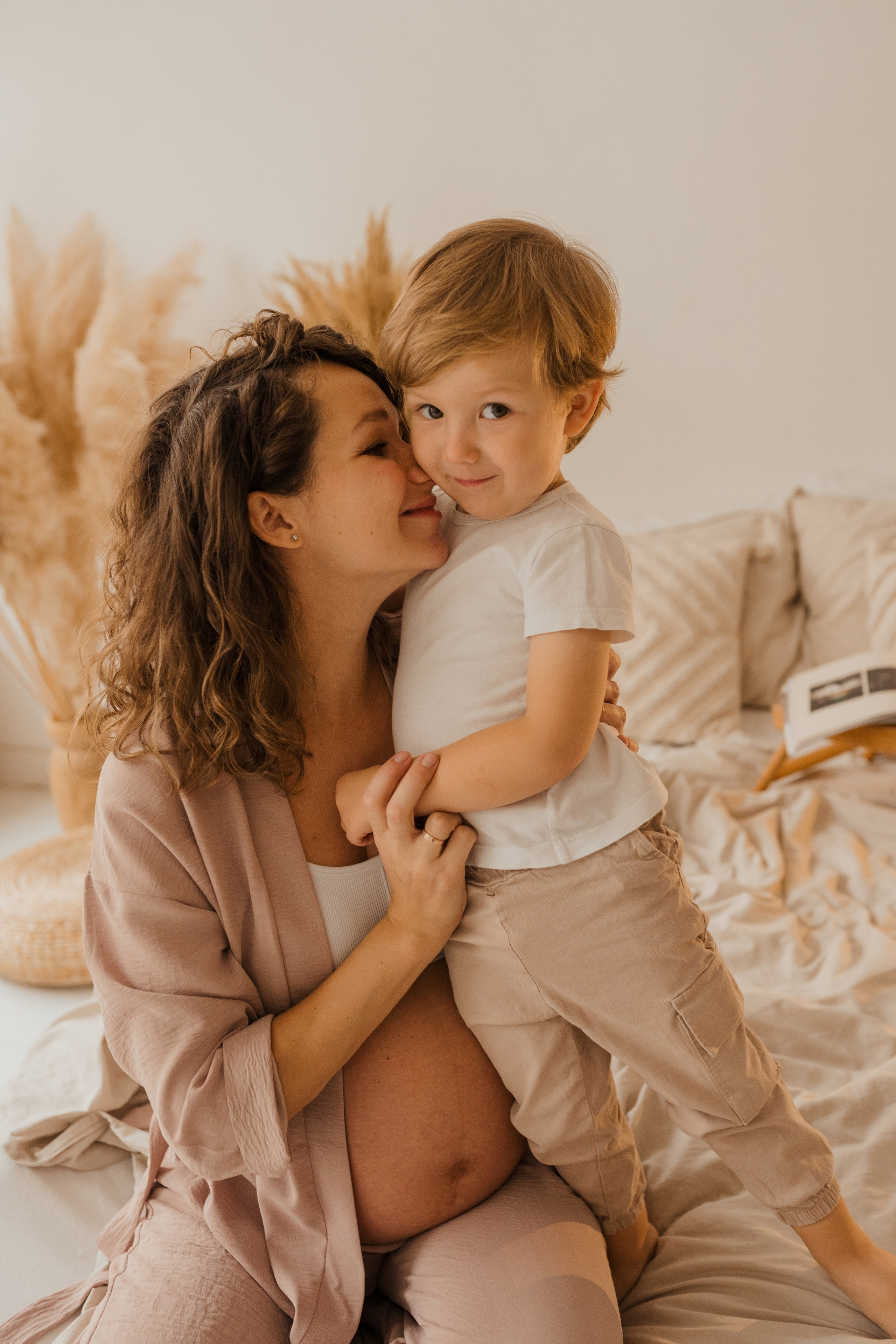 Семейная фотосессия в студии в Москве, семейный фотограф Анна Полушина. Свадебный фотограф в Москве Анна Полушина