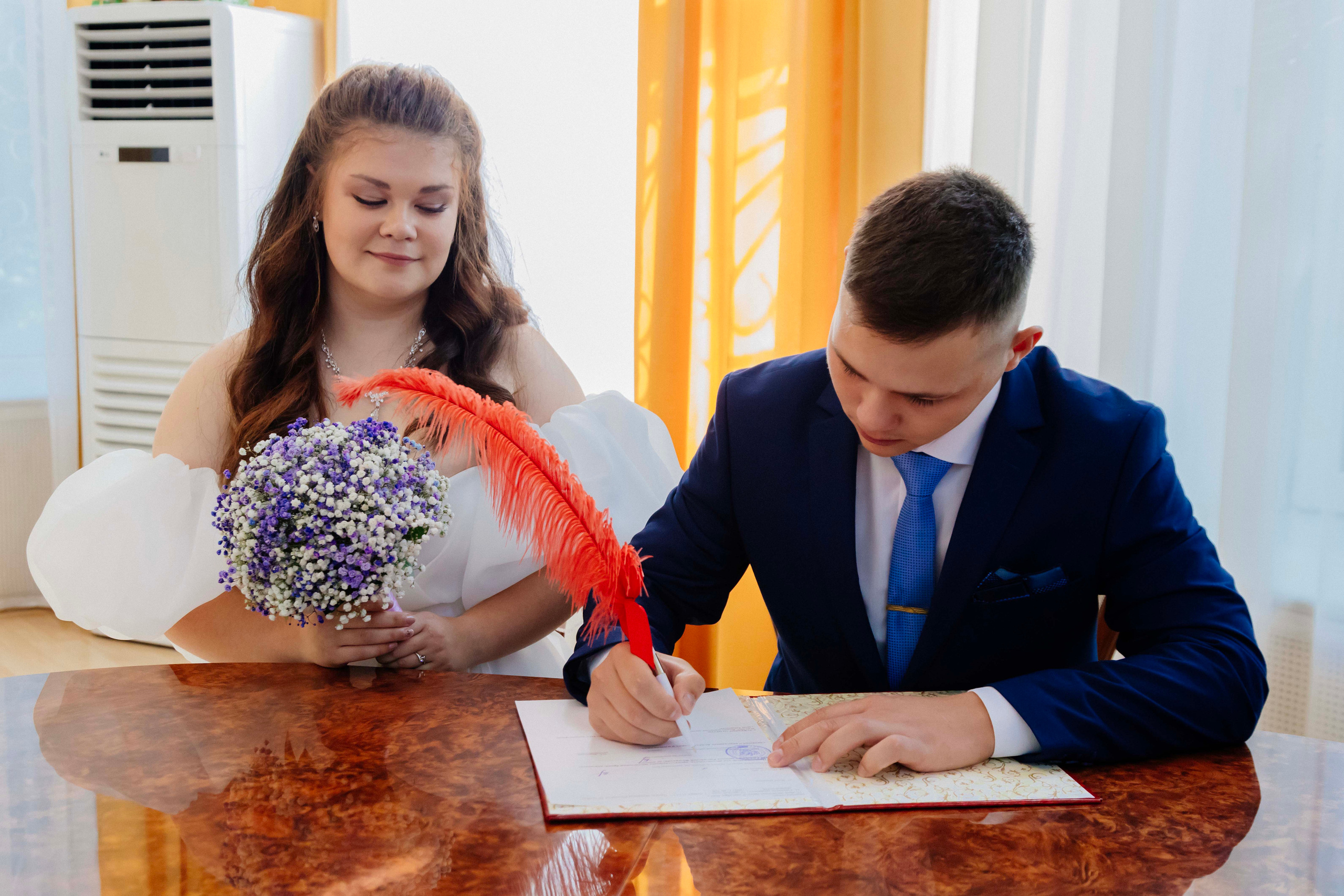 Свадебная фотосессия Лилии и Романа. Профессиональный фотограф Максим Романов в городе Хабаровске