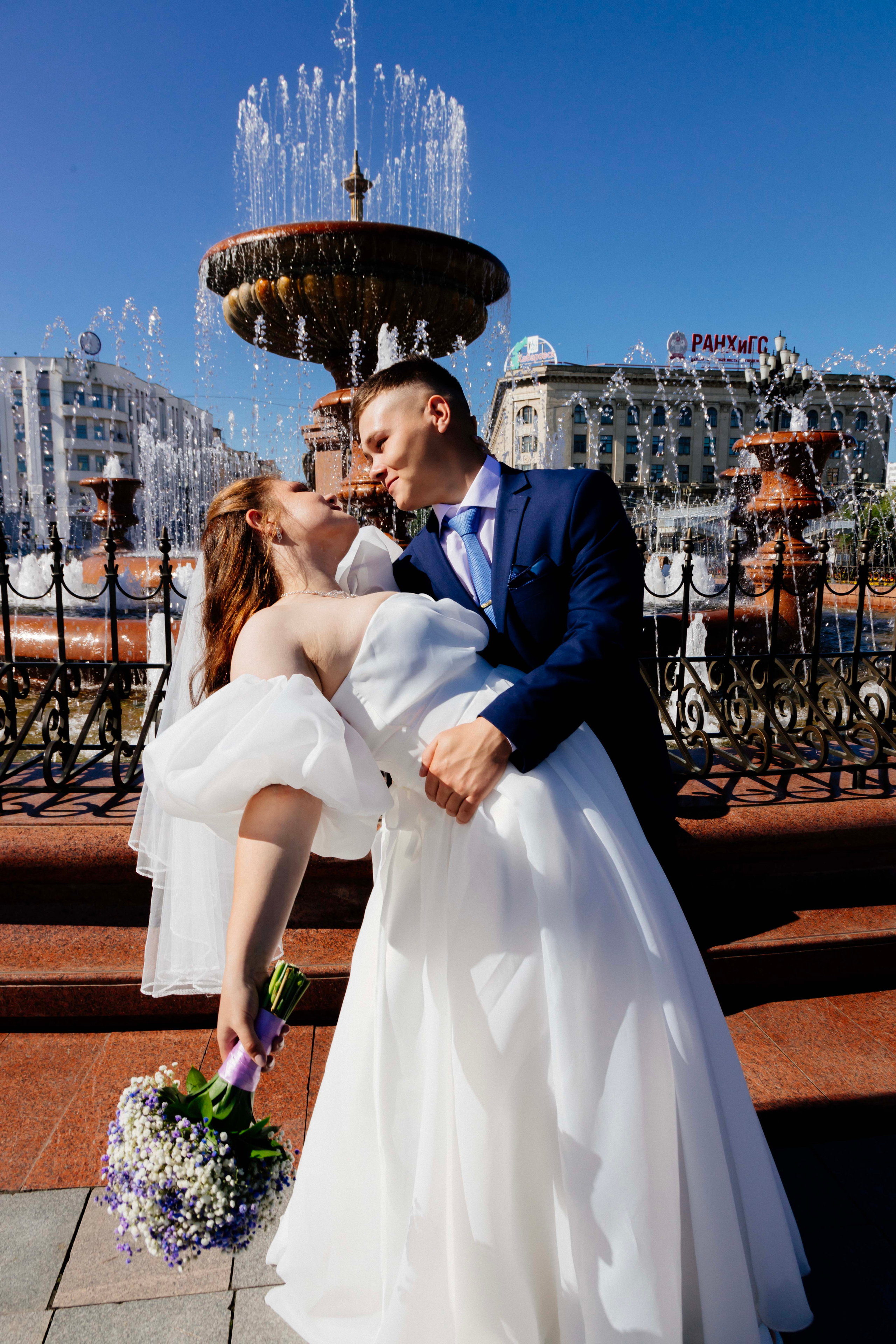 Свадебная фотосессия Лилии и Романа. Профессиональный фотограф Максим Романов в городе Хабаровске