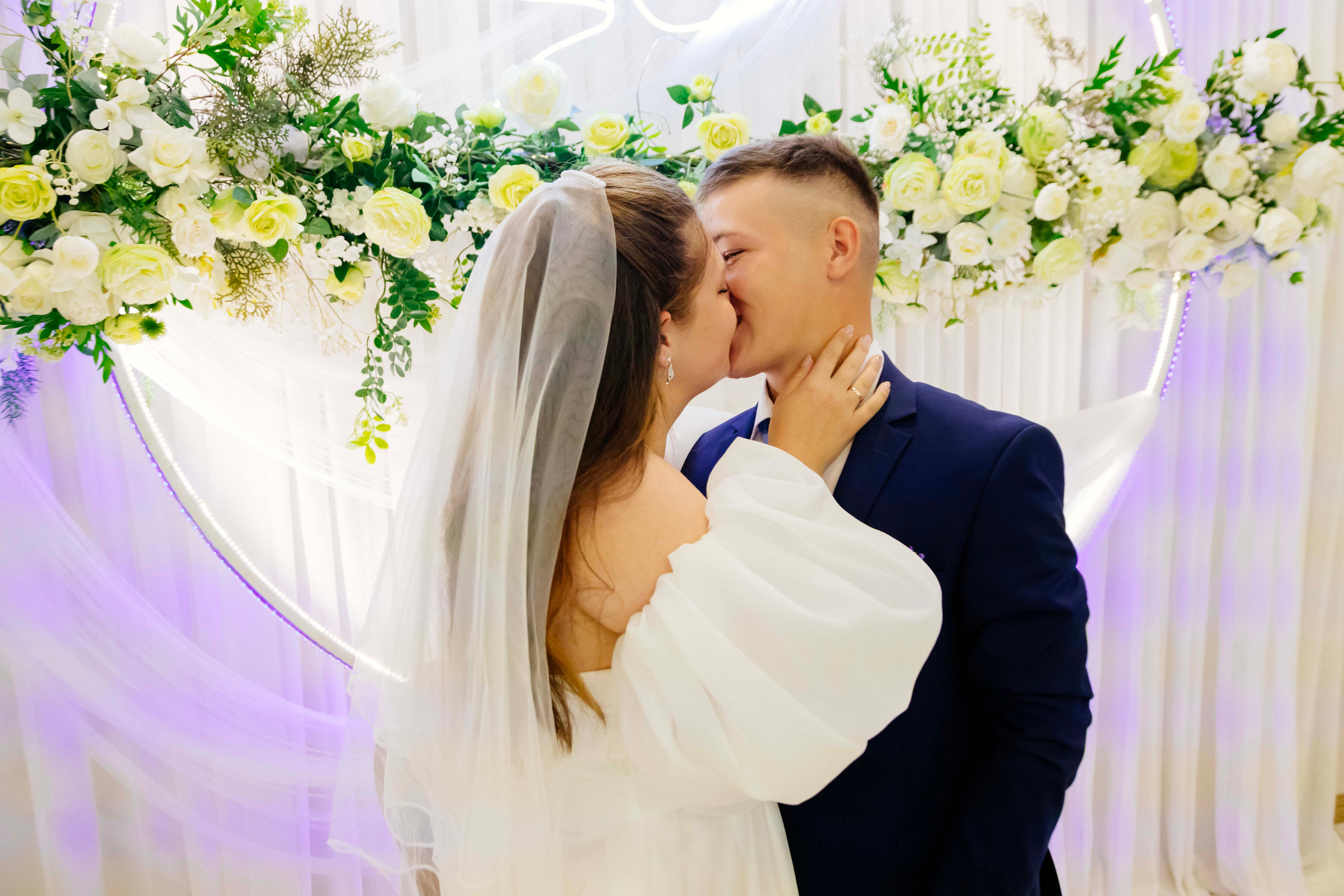 Свадебная фотосессия Лилии и Романа. Профессиональный фотограф Максим Романов в городе Хабаровске