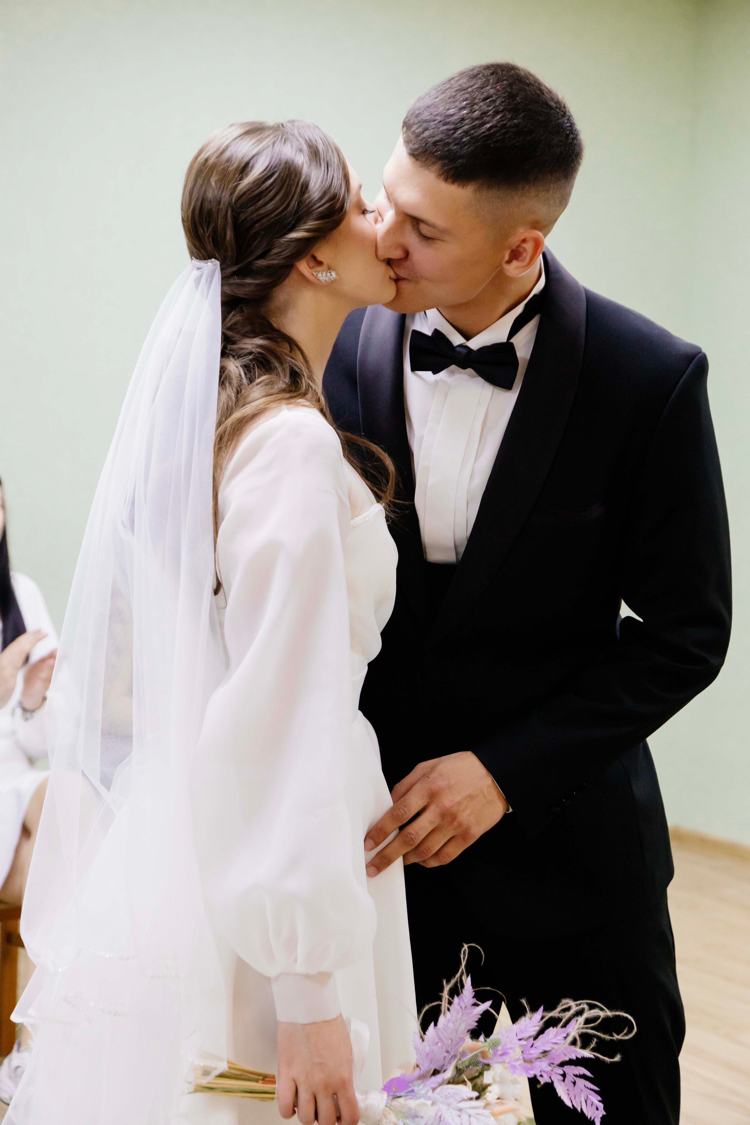 Свадебная фотосессия Александра и Анастасии. Профессиональный фотограф Максим Романов в городе Хабаровске