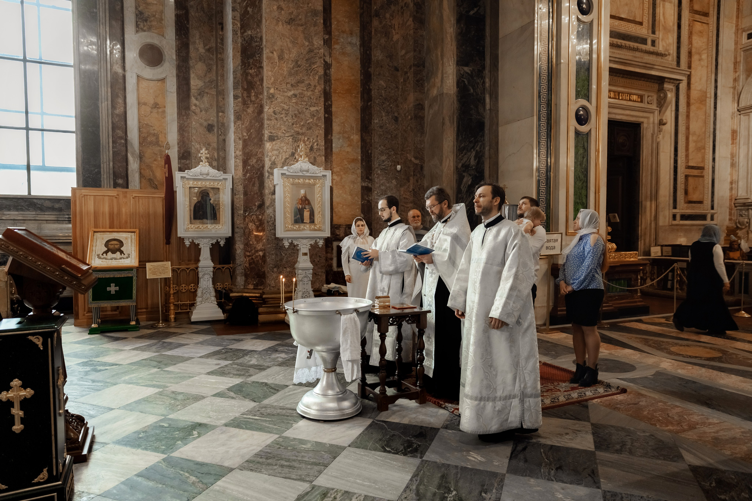 Крещение Исаакиевский собор. Свадебный фотограф, крещение, венчание СПБ, Белгород Анна Коршунова