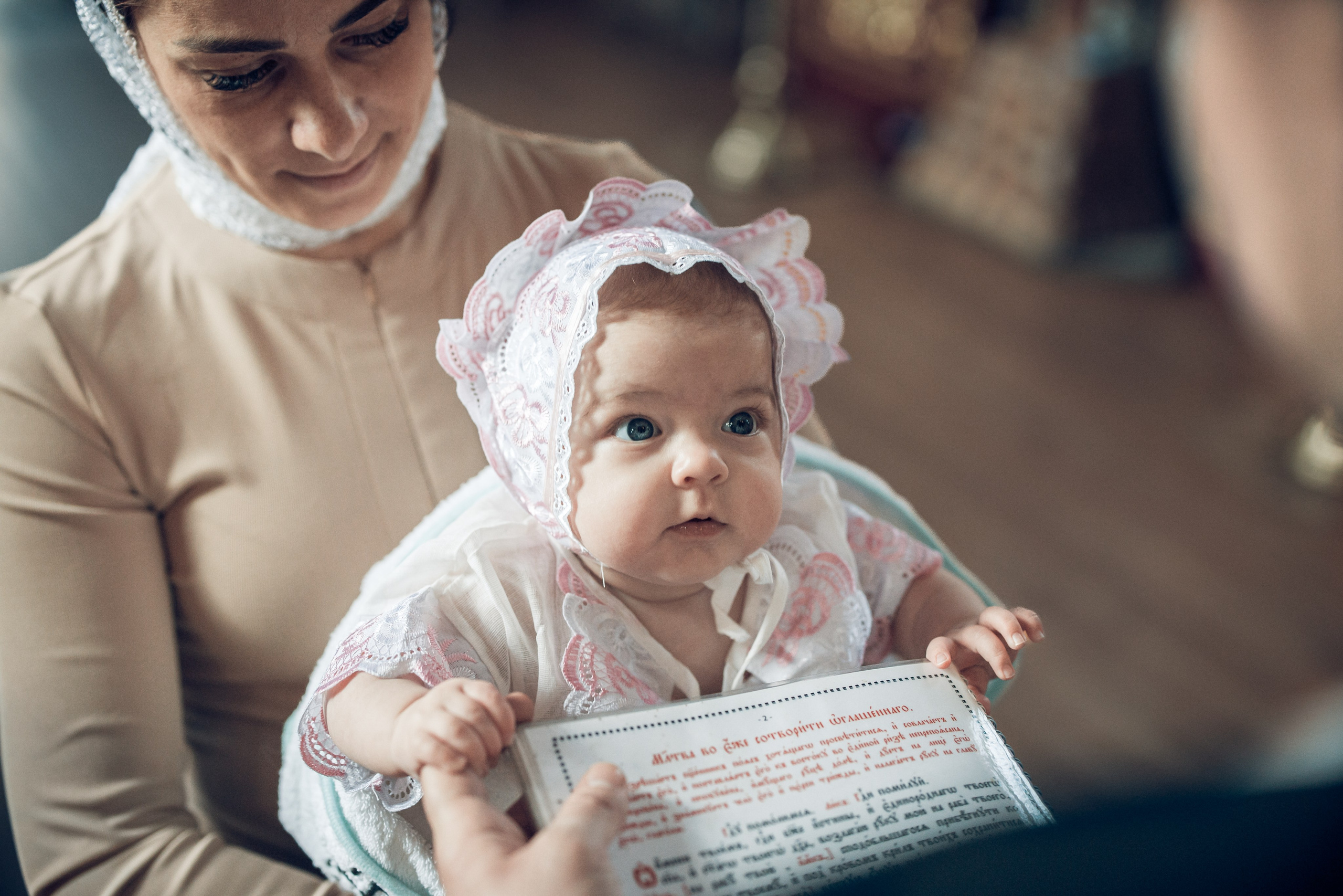 Таинства Крещения и Венчания в Старом Осколе. Фотостудия для новорожденных в Старом Осколе Гильфановых Юрия и Ольги