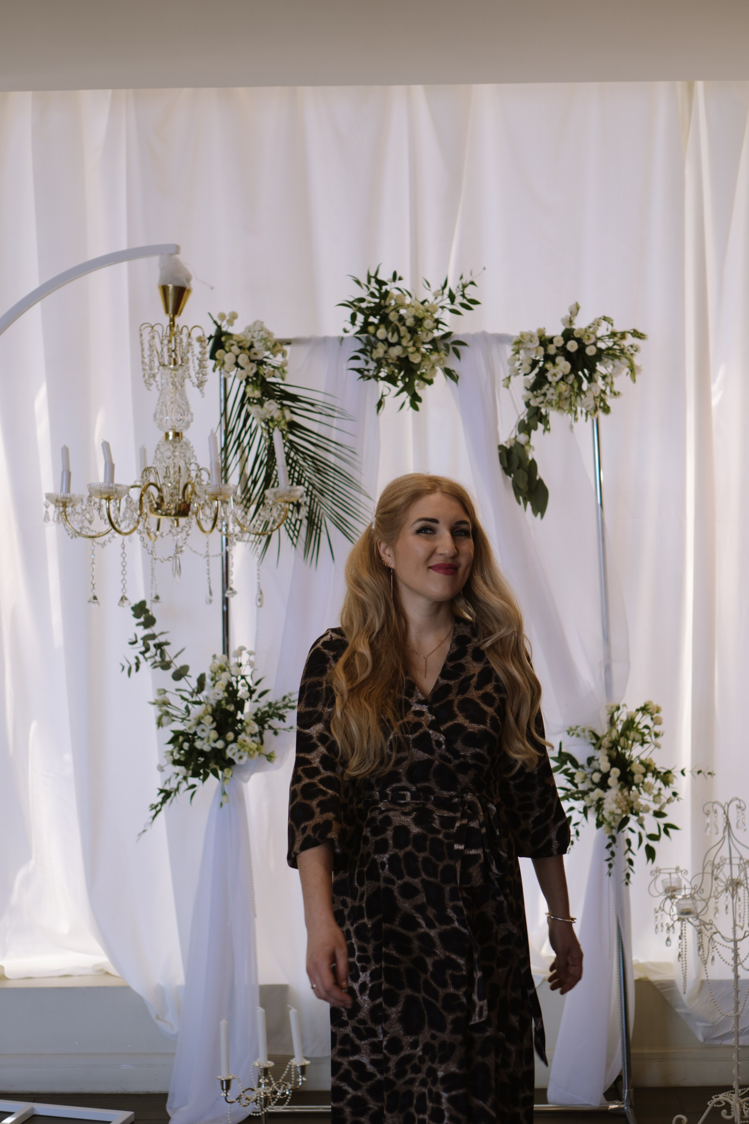 СВАДЕБНЫЙ БАНКЕТ НА ВЛАДИМИРСКОЙ В САНКТ-ПЕТЕРБУРГЕ (КАМЕРНАЯ СВАДЬБА). Профессиональный фотограф, Санкт-Петербург — Виктория Богомолова