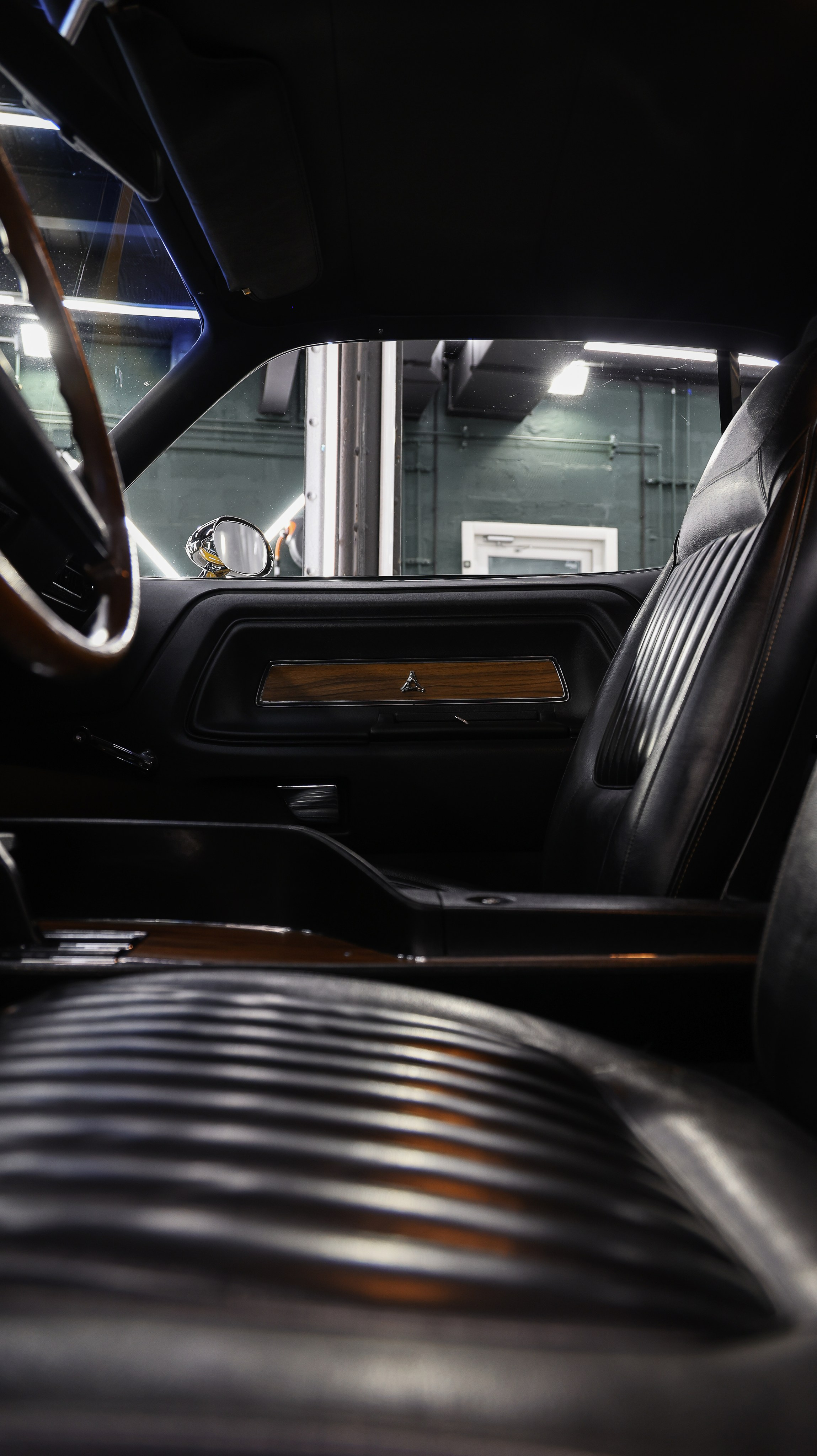 Dodge Challenger. NK