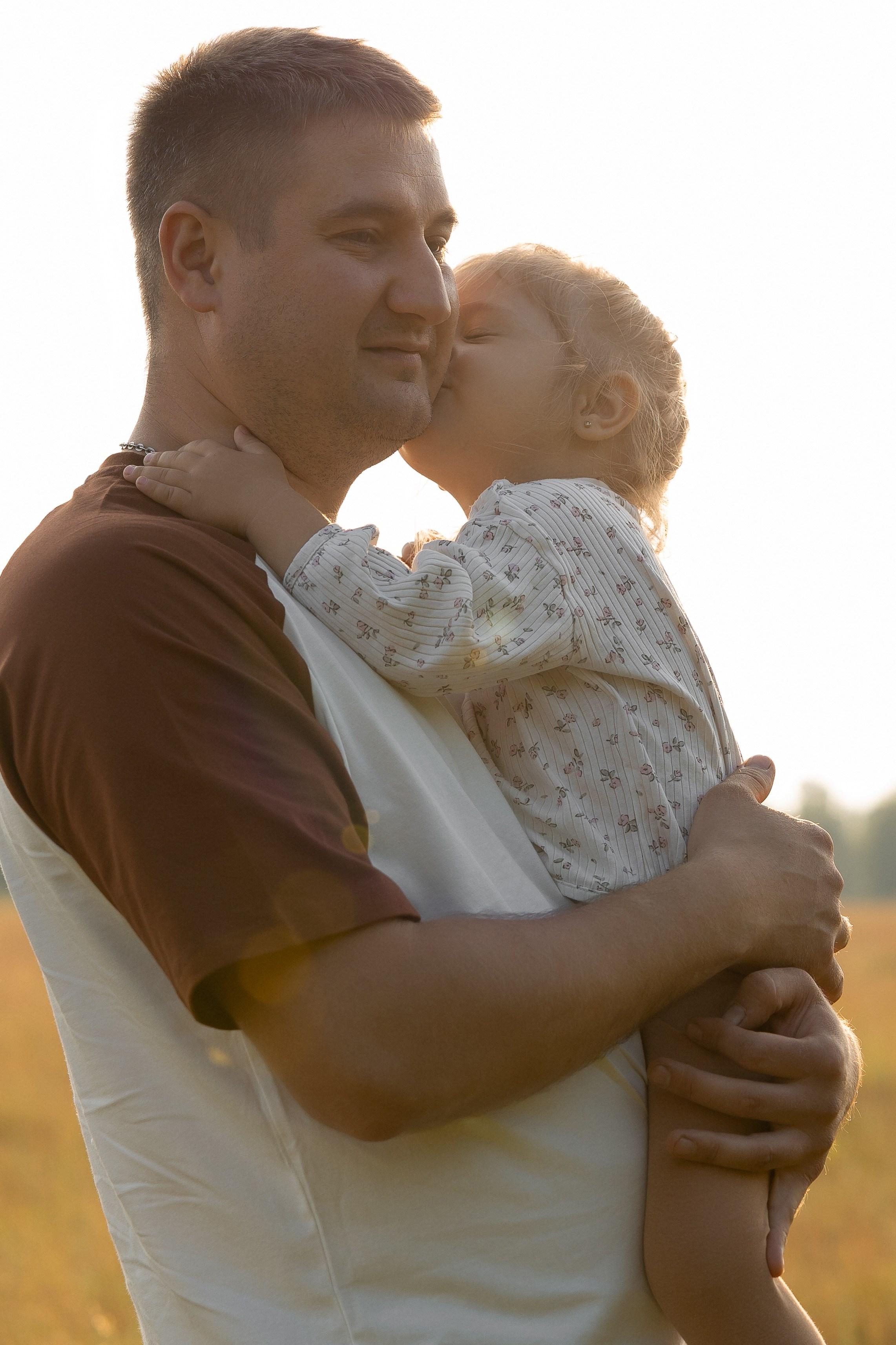 В поле. Семейный и свадебный фотограф в Челябинске Мария Леонтьева