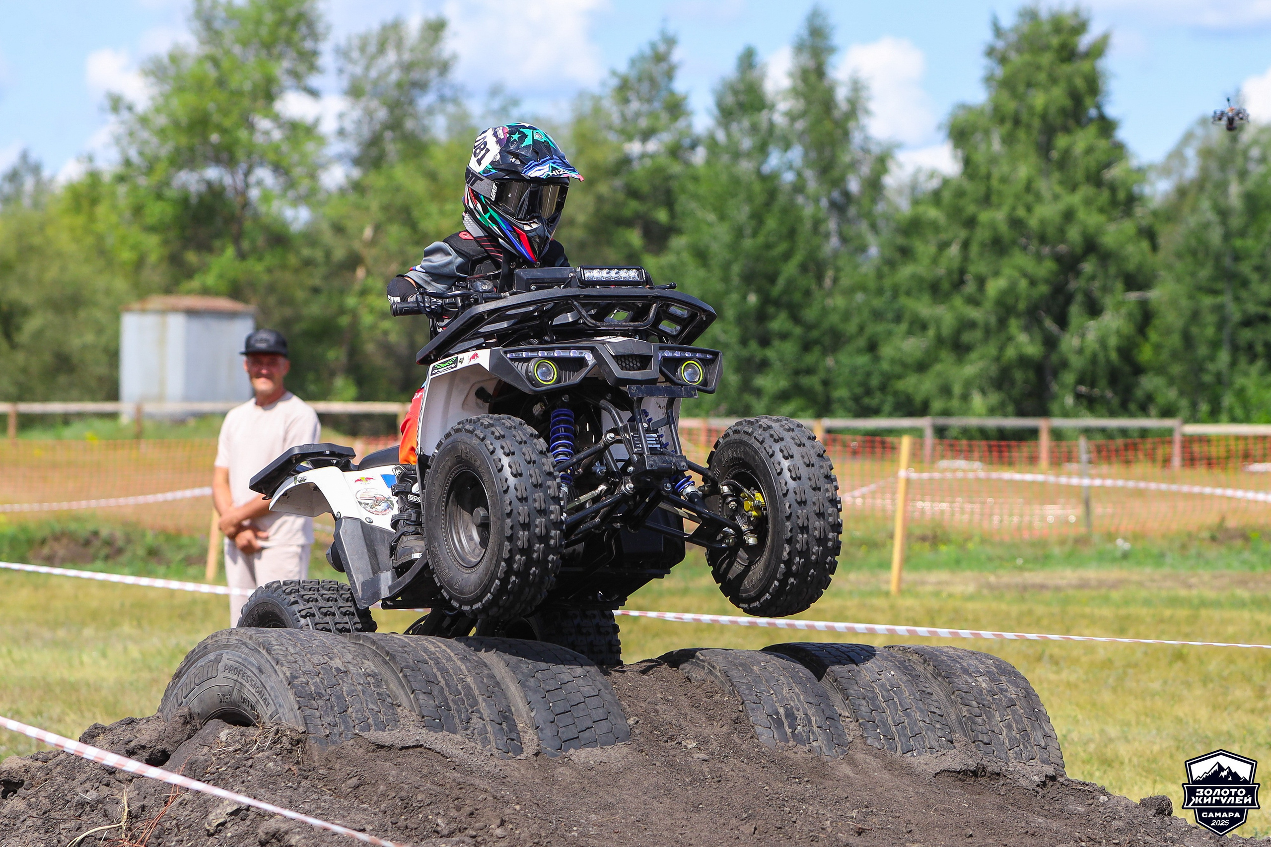 Заезды «МИНИ ДЕТИ» и «МАКСИ ДЕТИ». Кубок России по гонкам с водными препятствиями на квадроциклах «Золото Жигулей 2025». Спортивный фотограф в Самаре