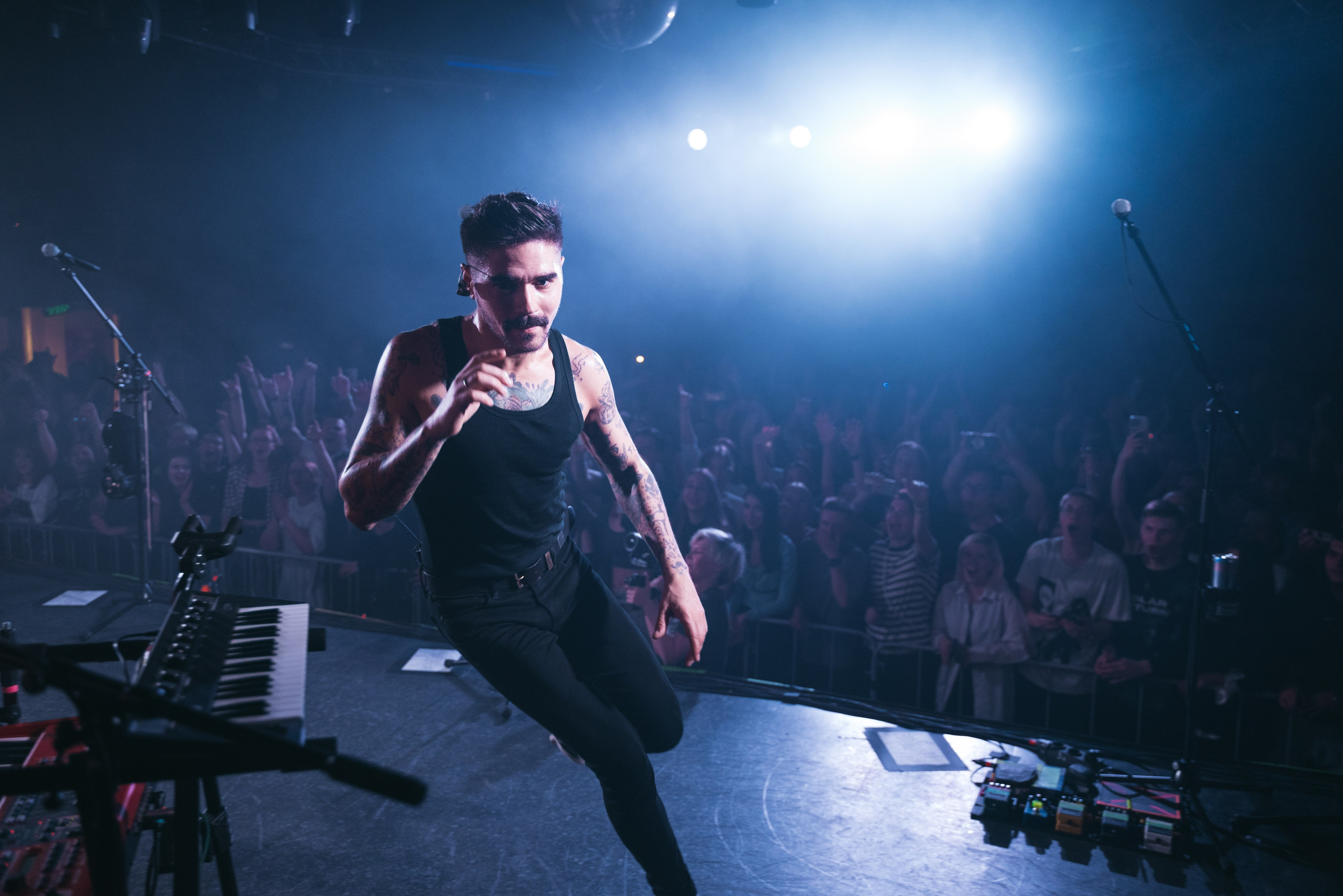 Концерт группы «The Hatters» 4.04.24. Репортажный и свадебный фотограф в Сургуте