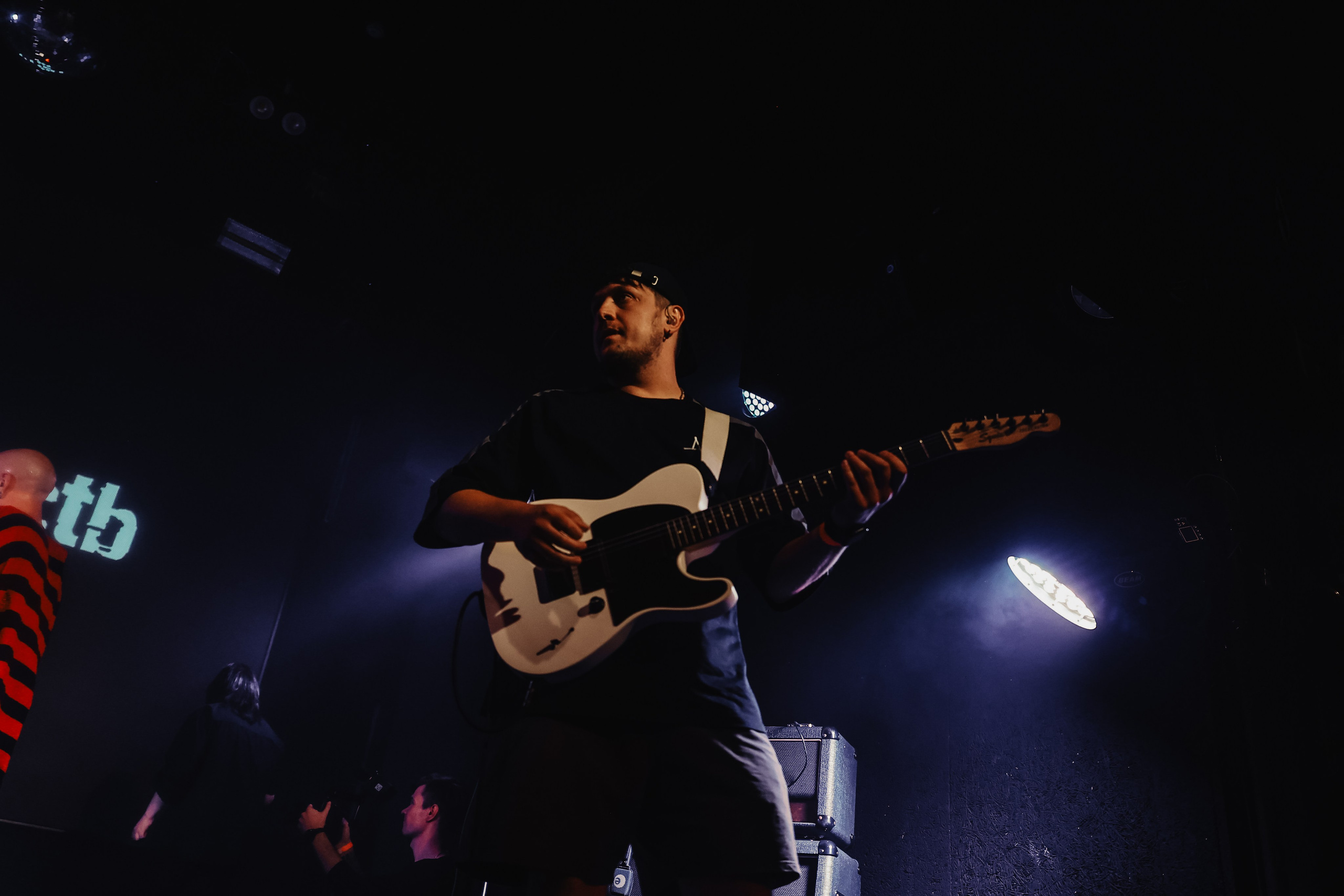 СЕНТЯБРЬ ГОРИТ @PRAVDA CLUB